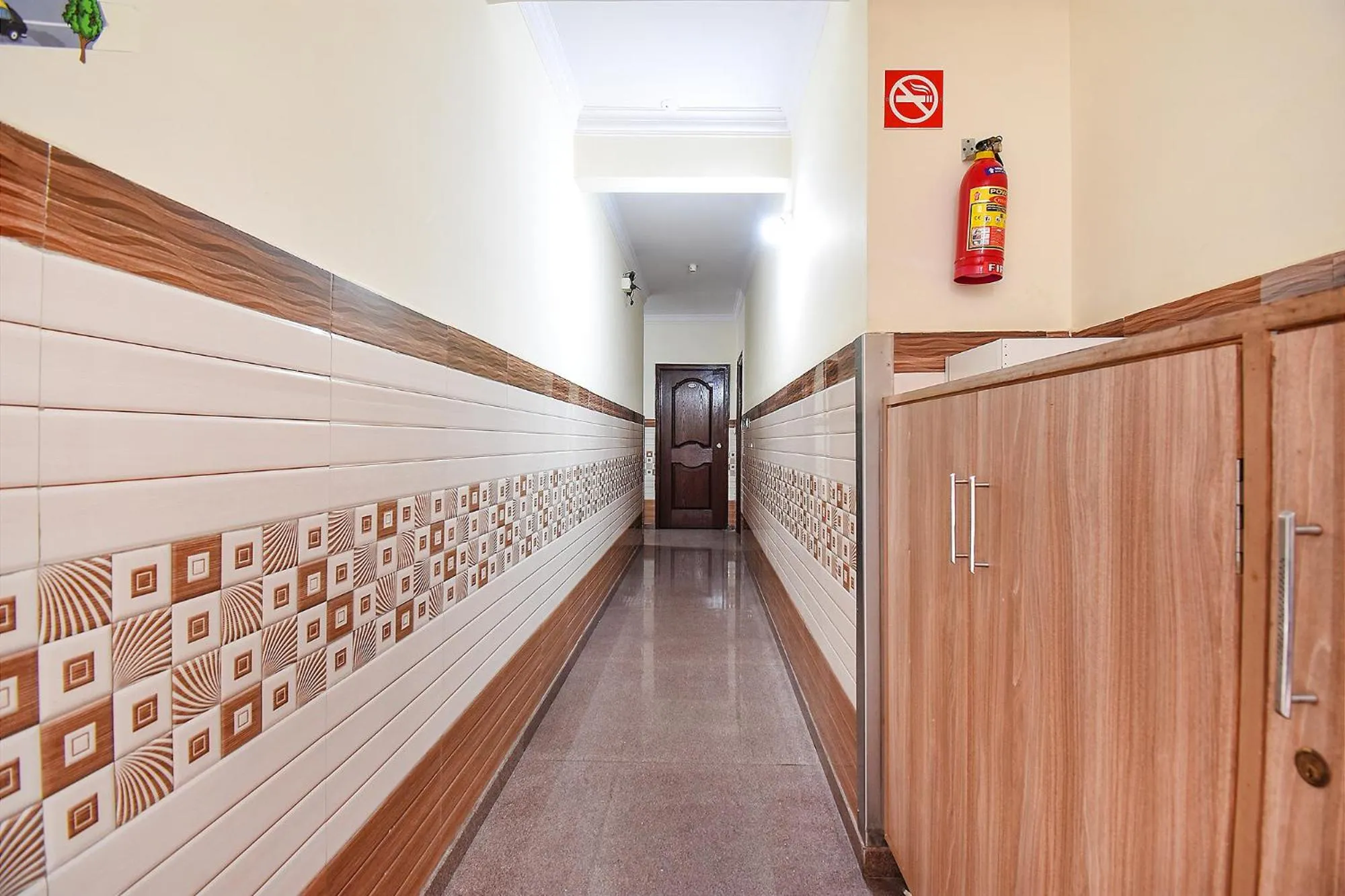 Lobby or reception in FabHotel Ivory Pearl - BTM Layout