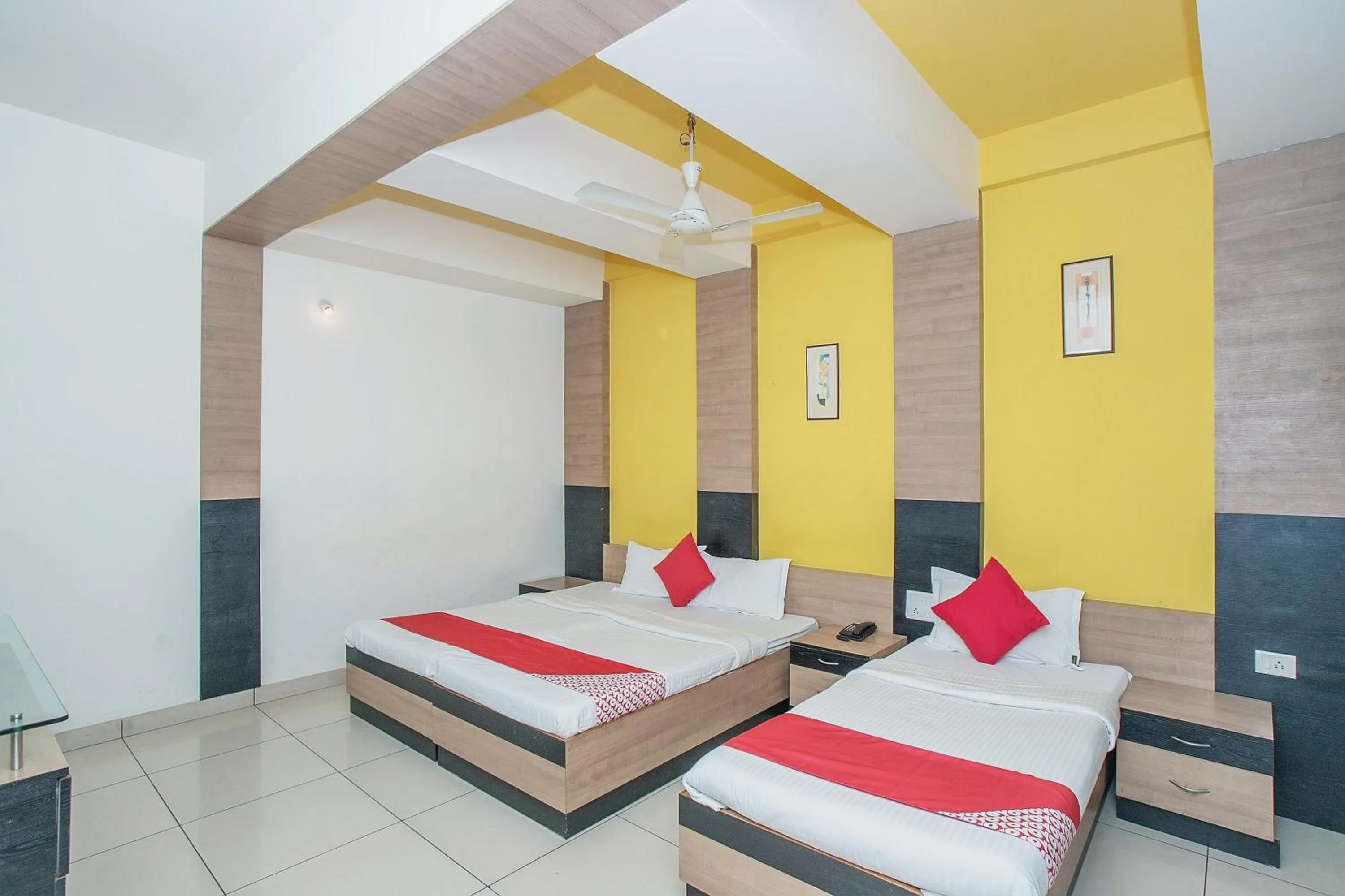 Other, Bed in Hotel O ABHIMAANI COMFORTS