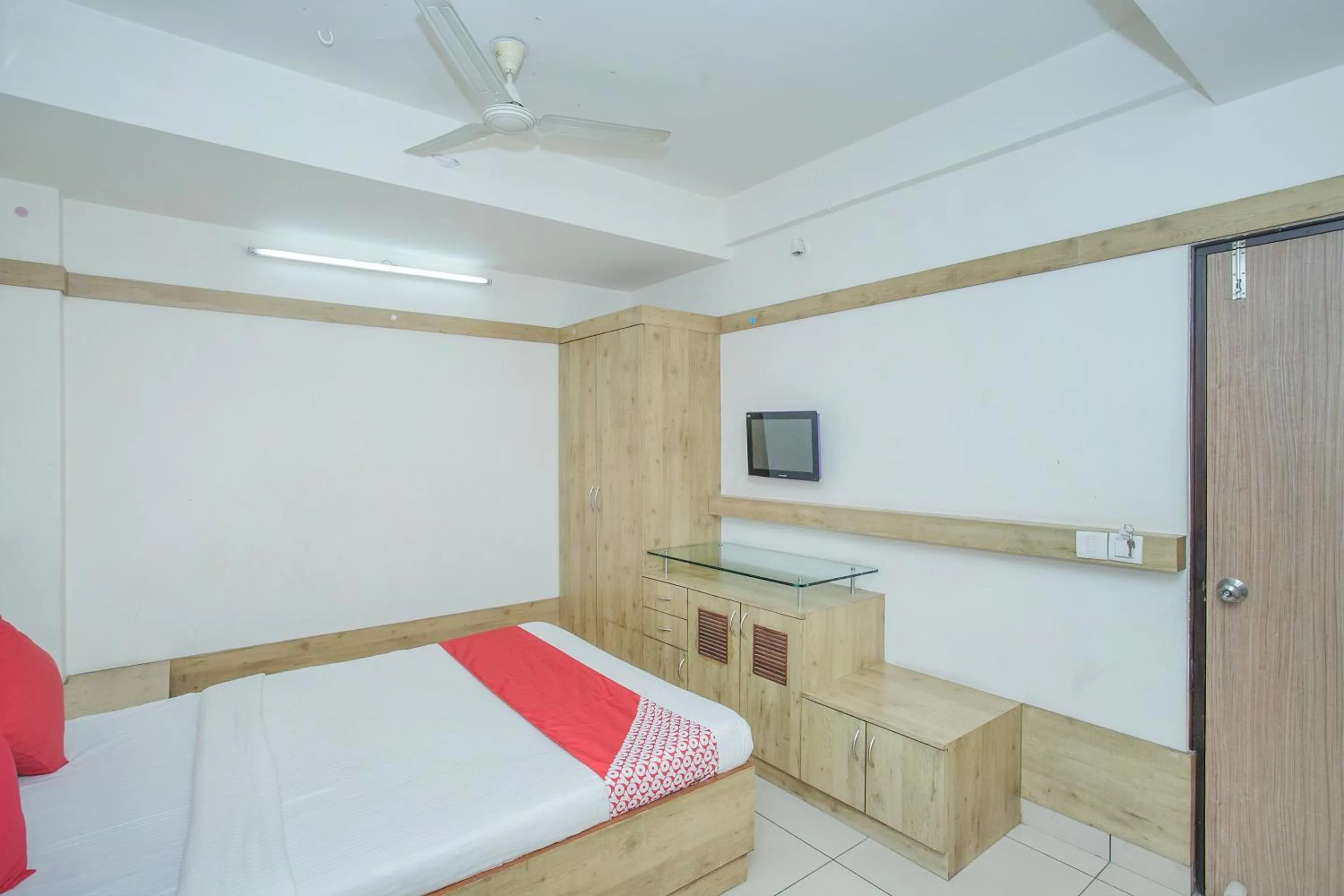 Bedroom, Bed in Hotel O ABHIMAANI COMFORTS