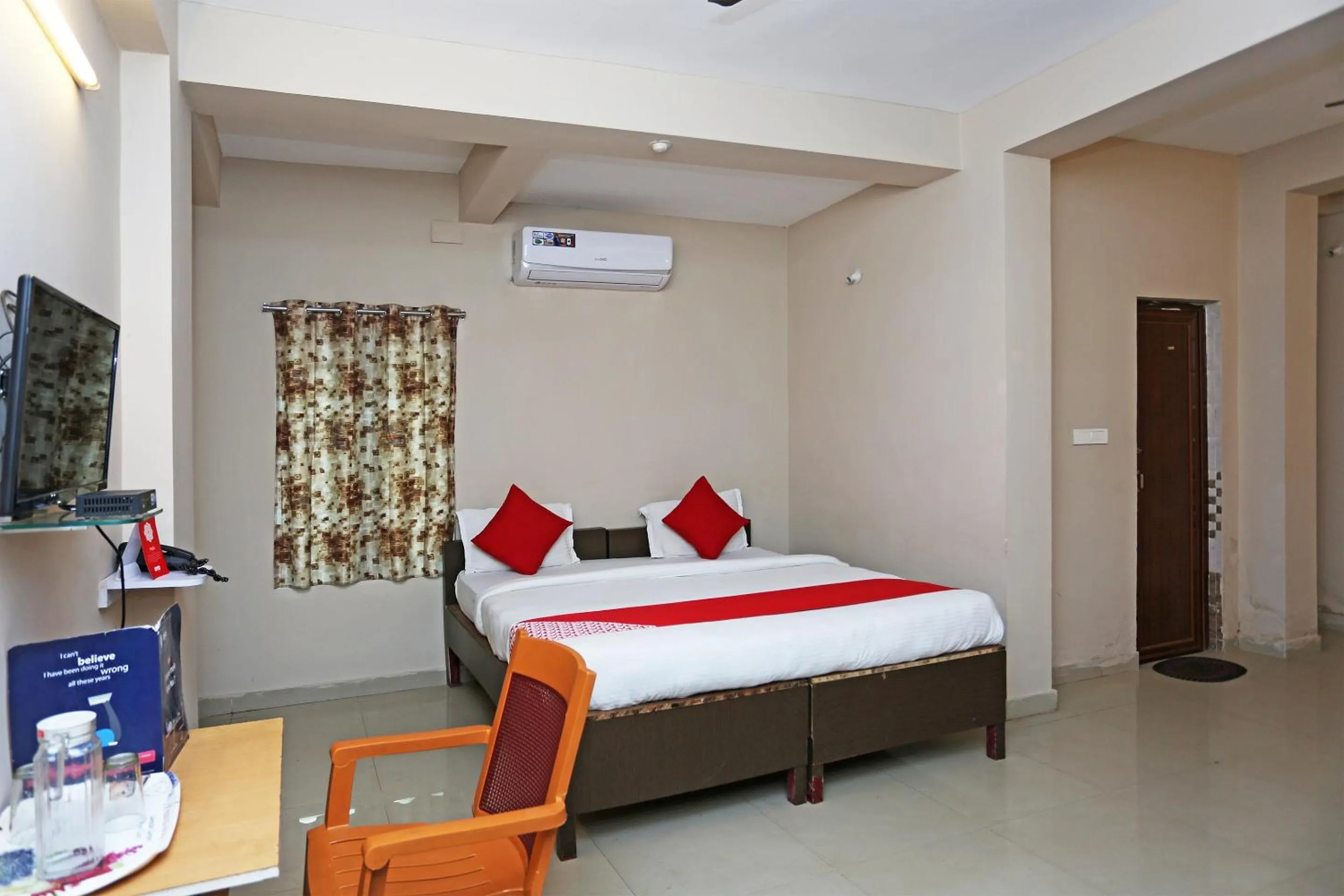 Bedroom, Bed in Hotel O Nilay classic