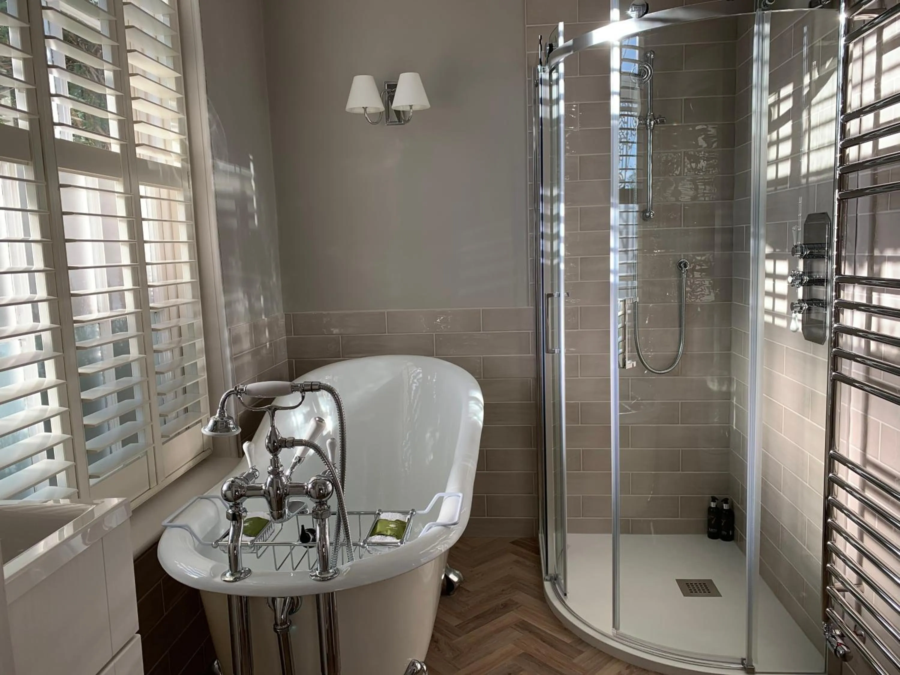 Bathroom in Coswarth House with breakfast at Rick Stein's