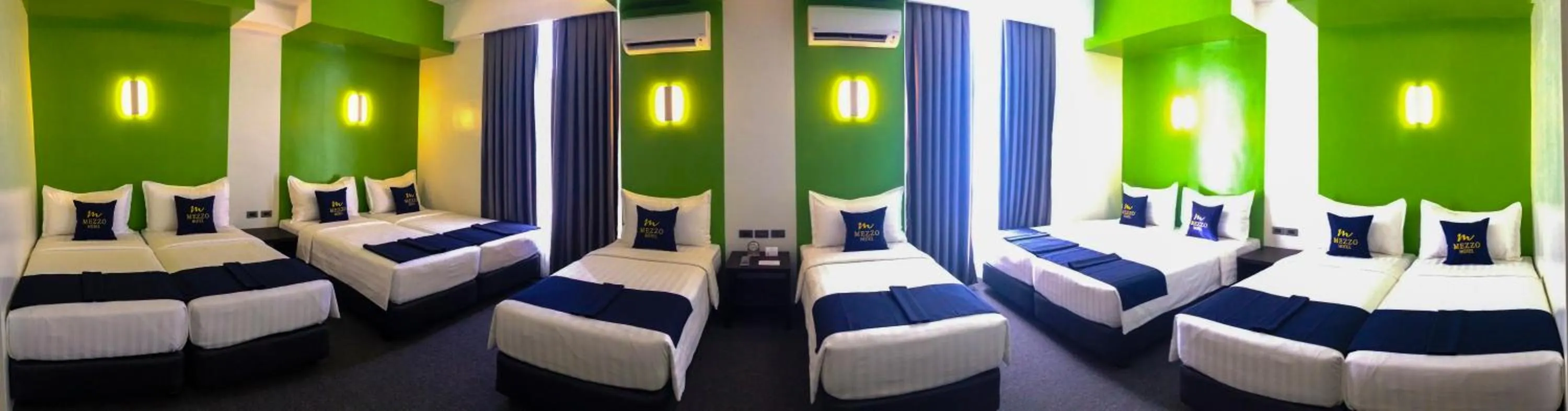 Photo of the whole room in Mezzo Hotel