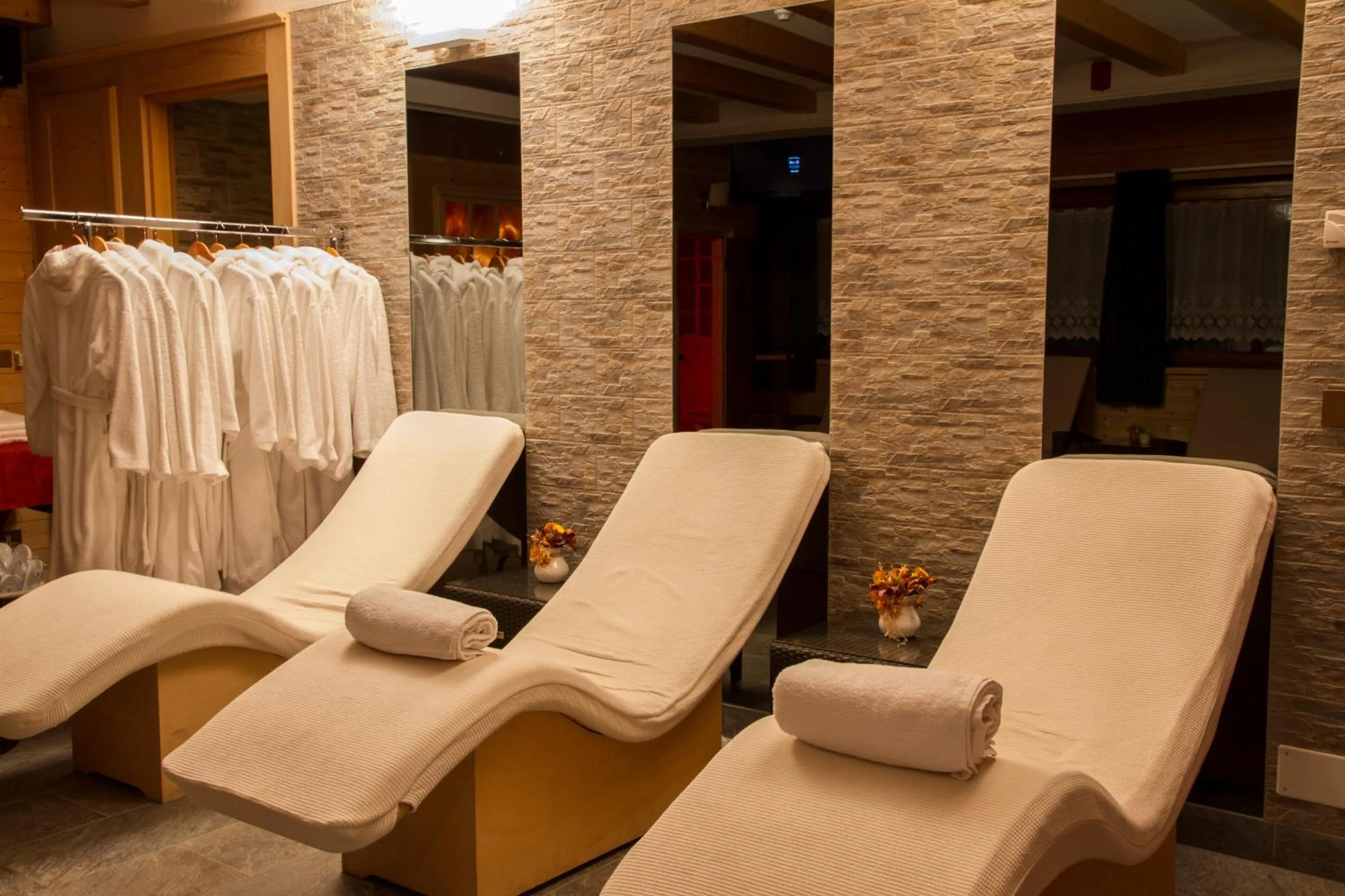 Spa and wellness centre/facilities in Hotel Al Pelmo Wellness