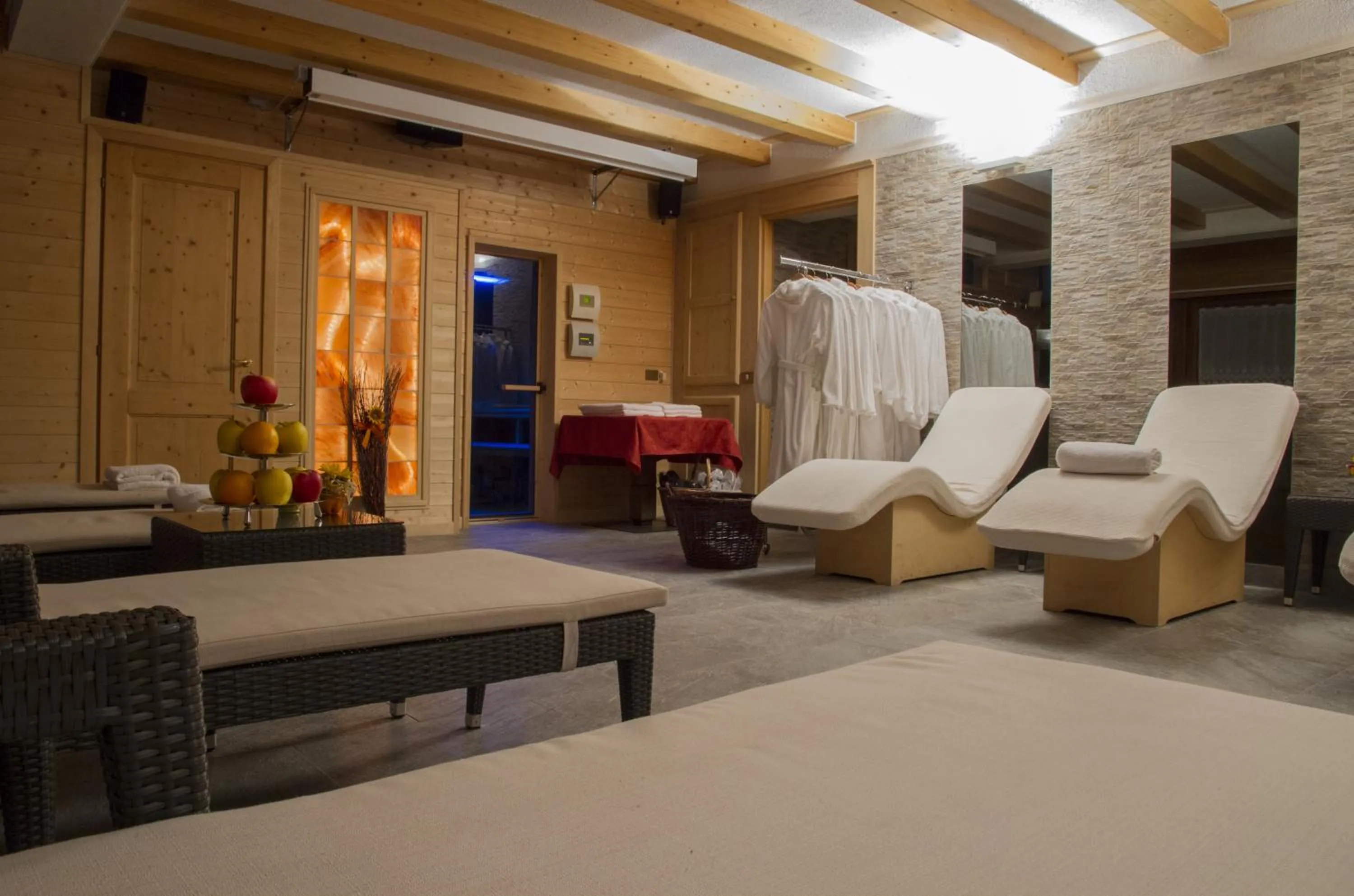 Spa and wellness centre/facilities in Hotel Al Pelmo Wellness