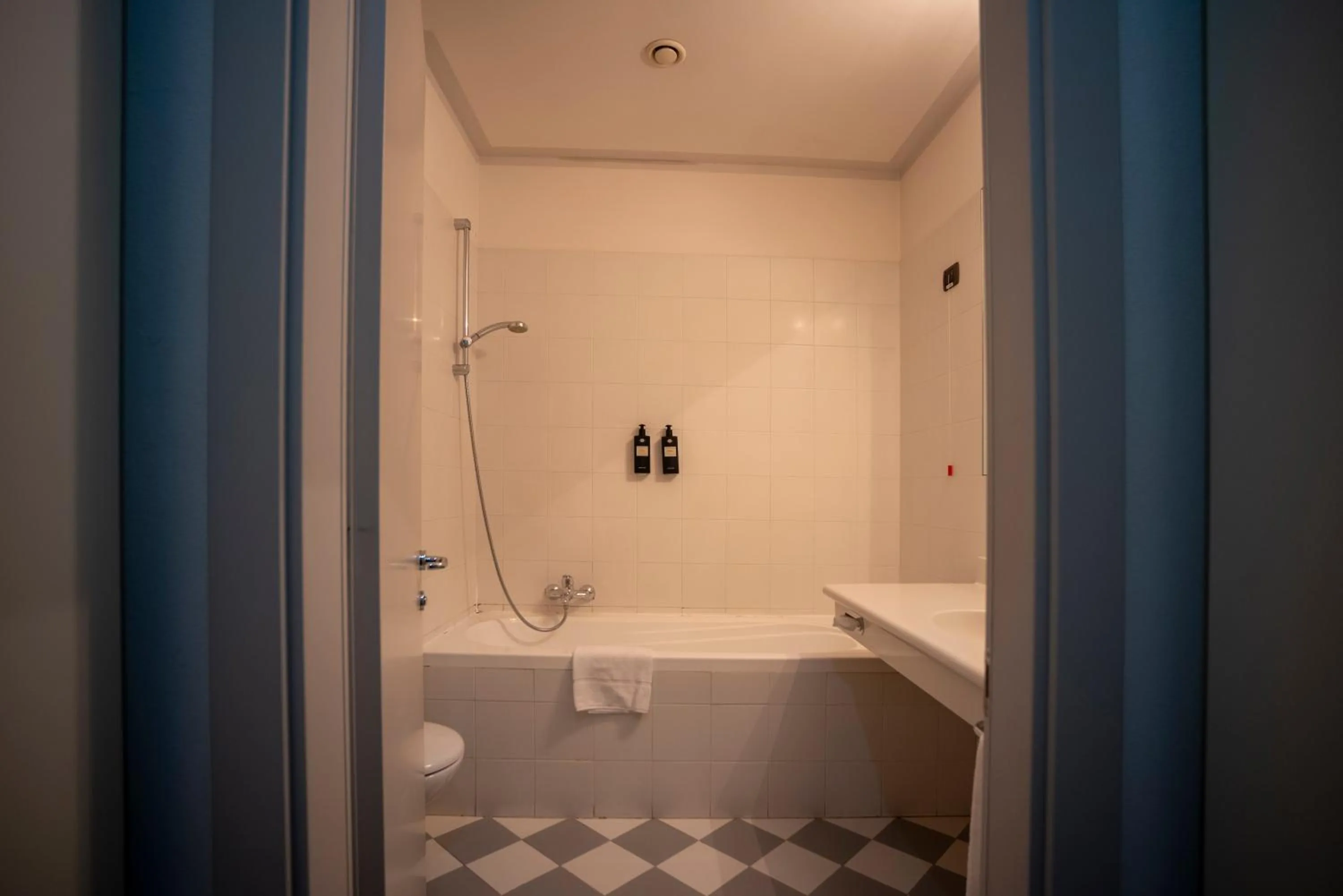 Bathroom in Albergo Alla Posta