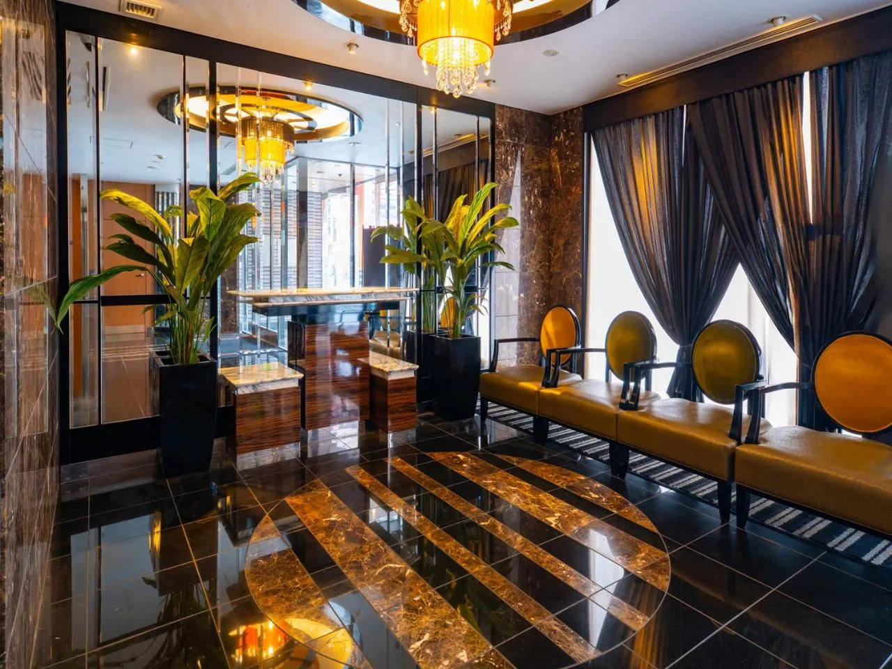 Lobby or reception in APA Hotel Nagoya Sakae Higashi
