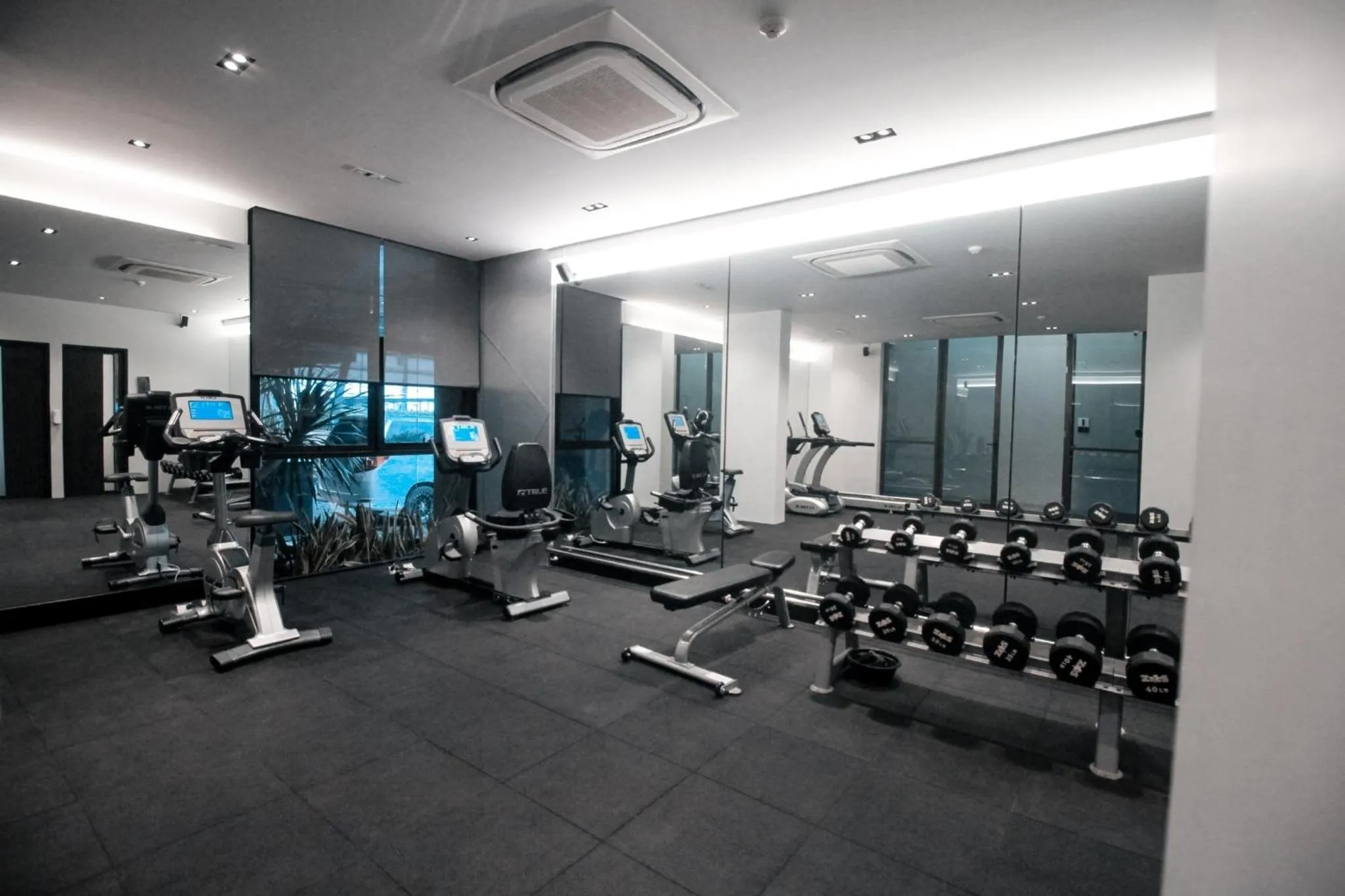 Fitness centre/facilities in Glam Habitat - SHA Extra Plus