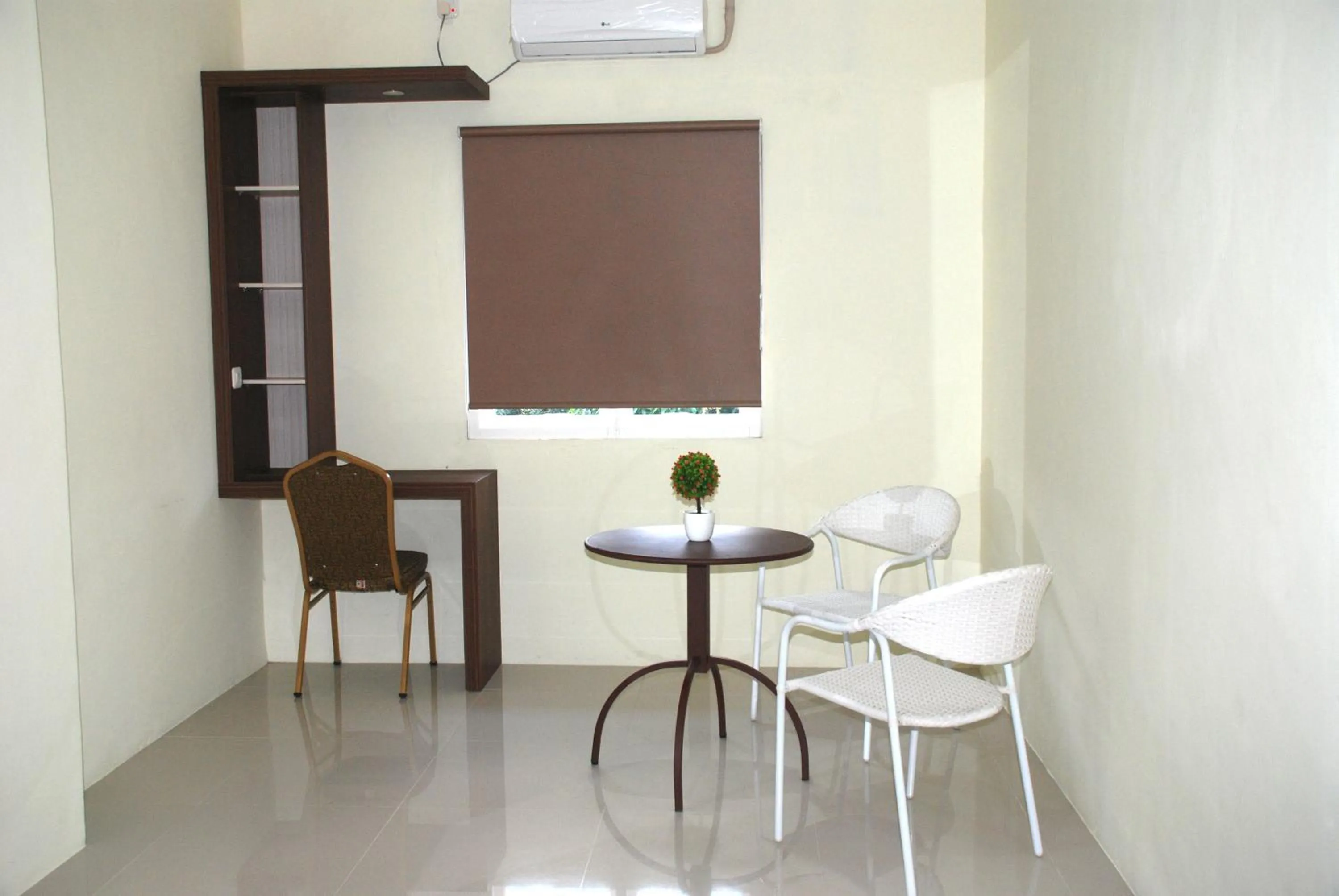 Seating area in Avon's Residence