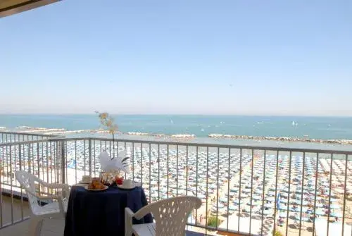 Hotel Caravelle - Nuova Gestione 2026 Hotel Caravelle - Nuova Gestione 2026