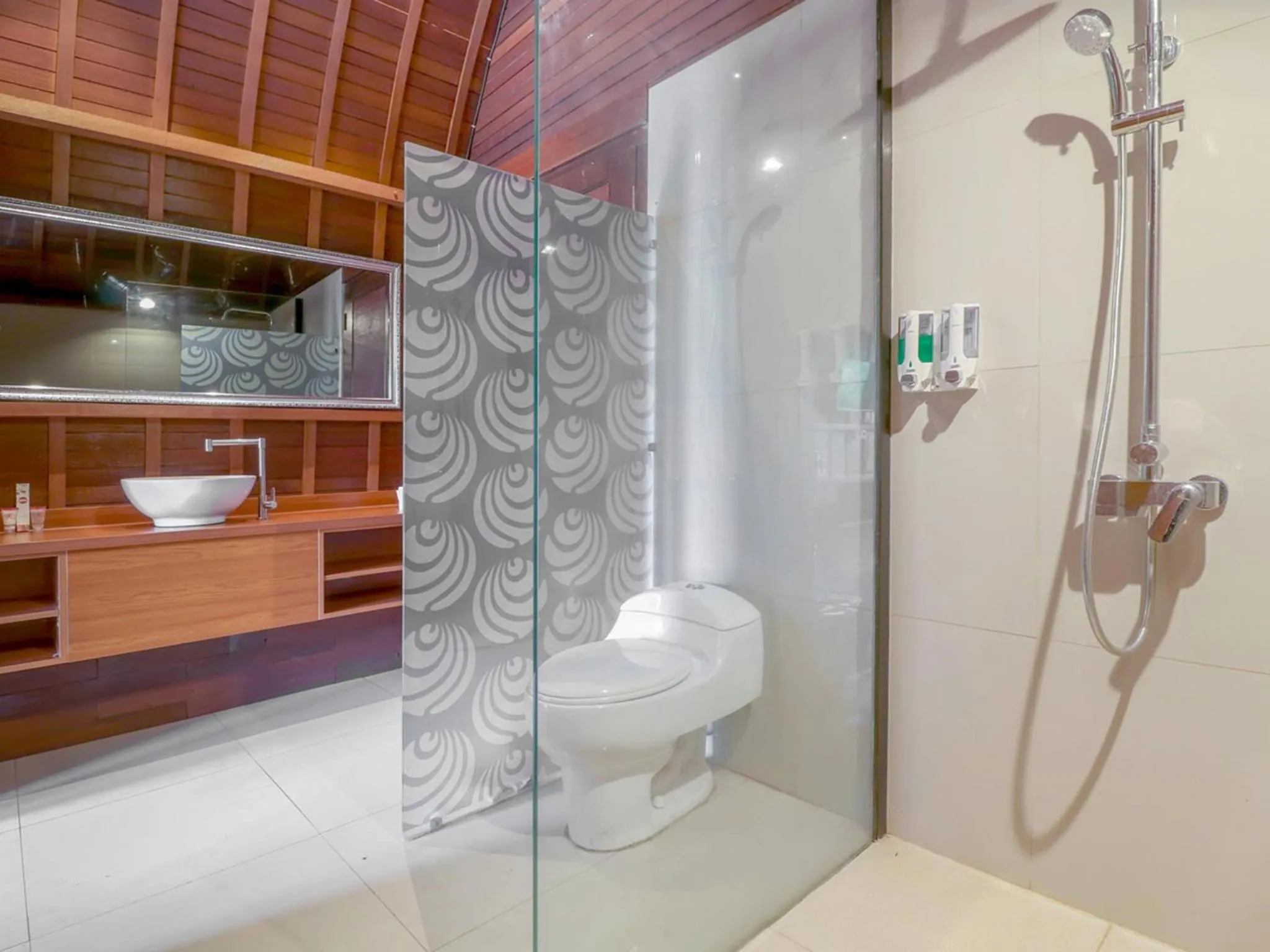 Bathroom in Sekar Arum Riverside Resort in Canggu