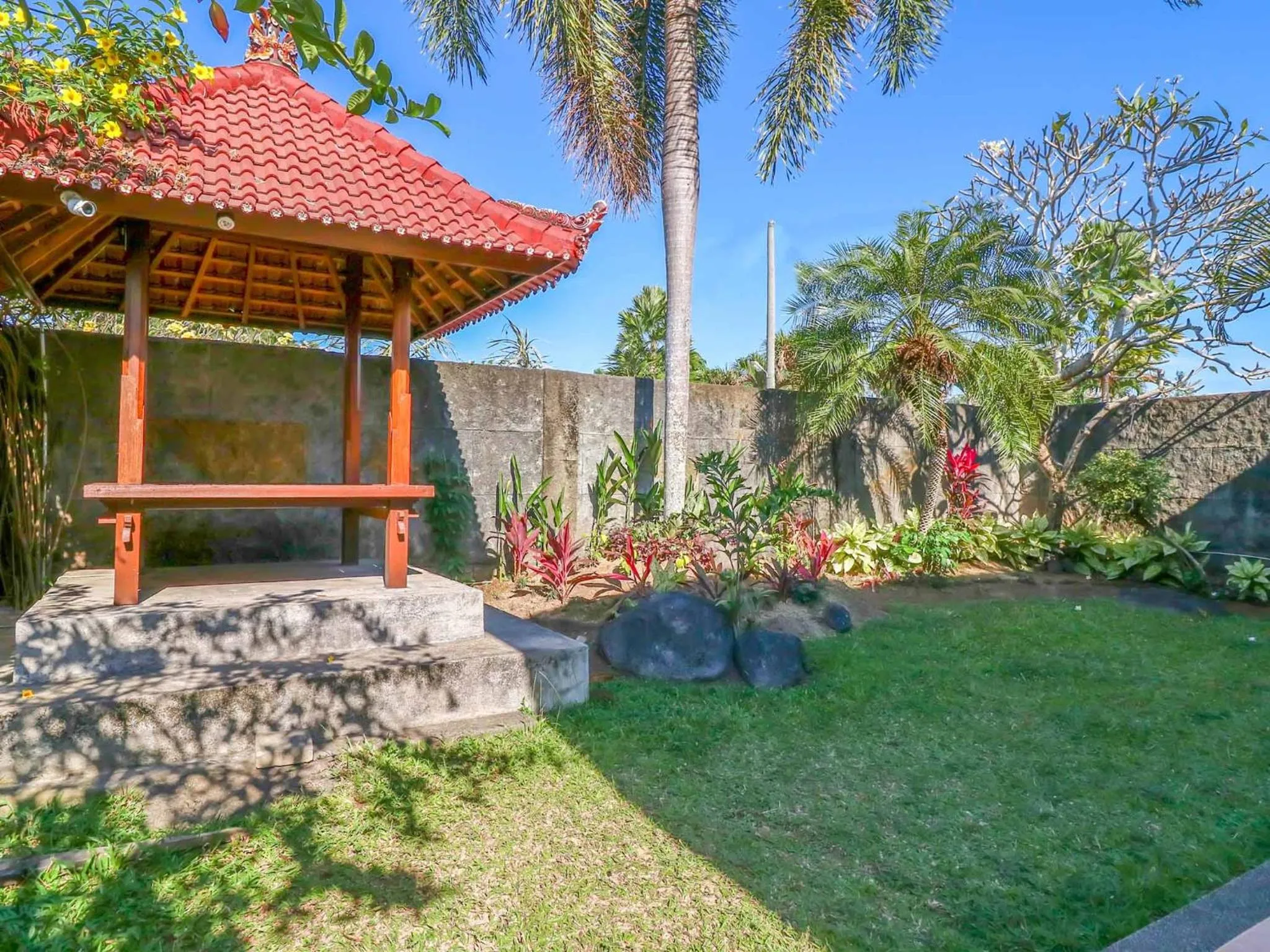 Garden in Sekar Arum Riverside Resort in Canggu