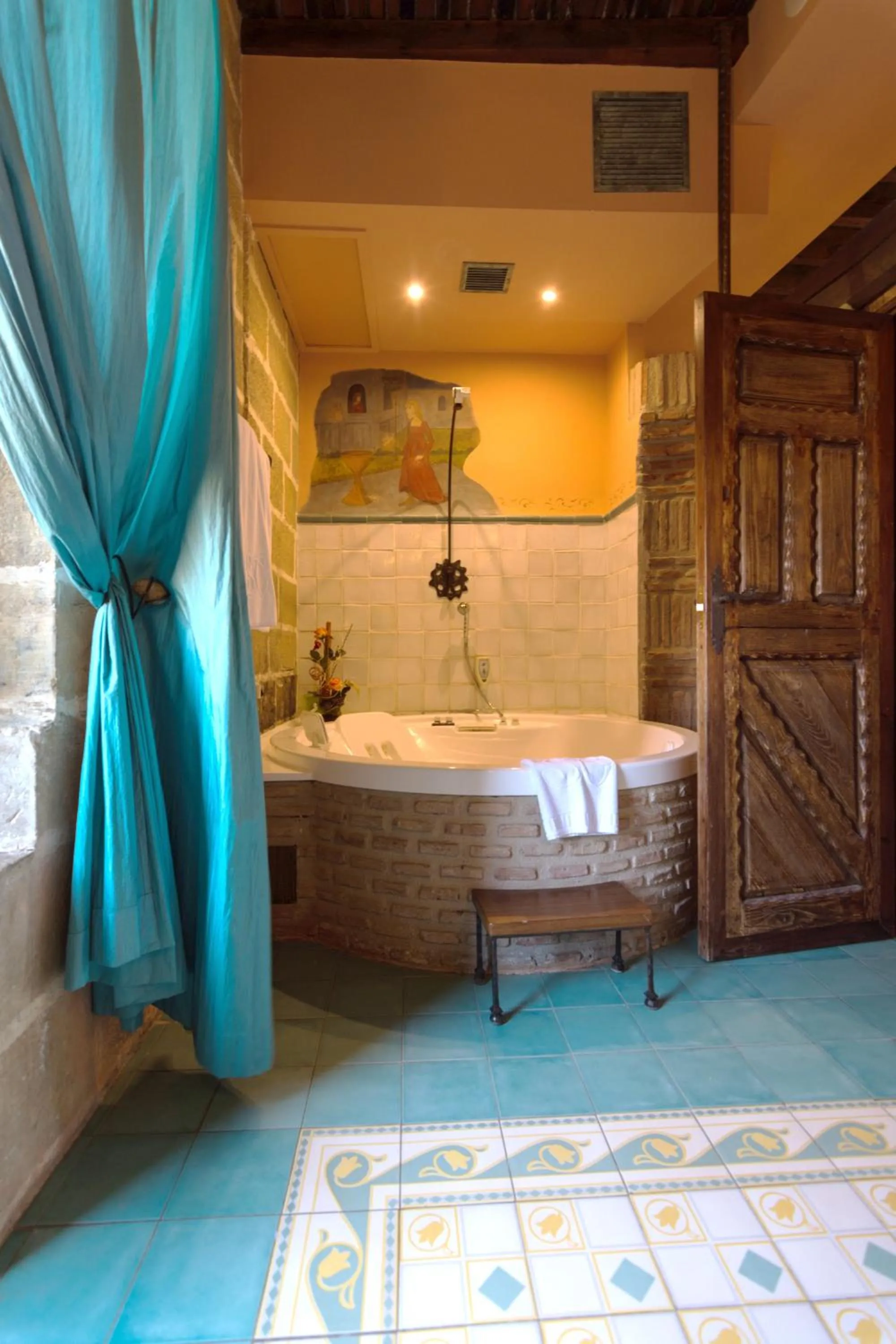Bathroom in Hospedería Señorío de Casalarreina