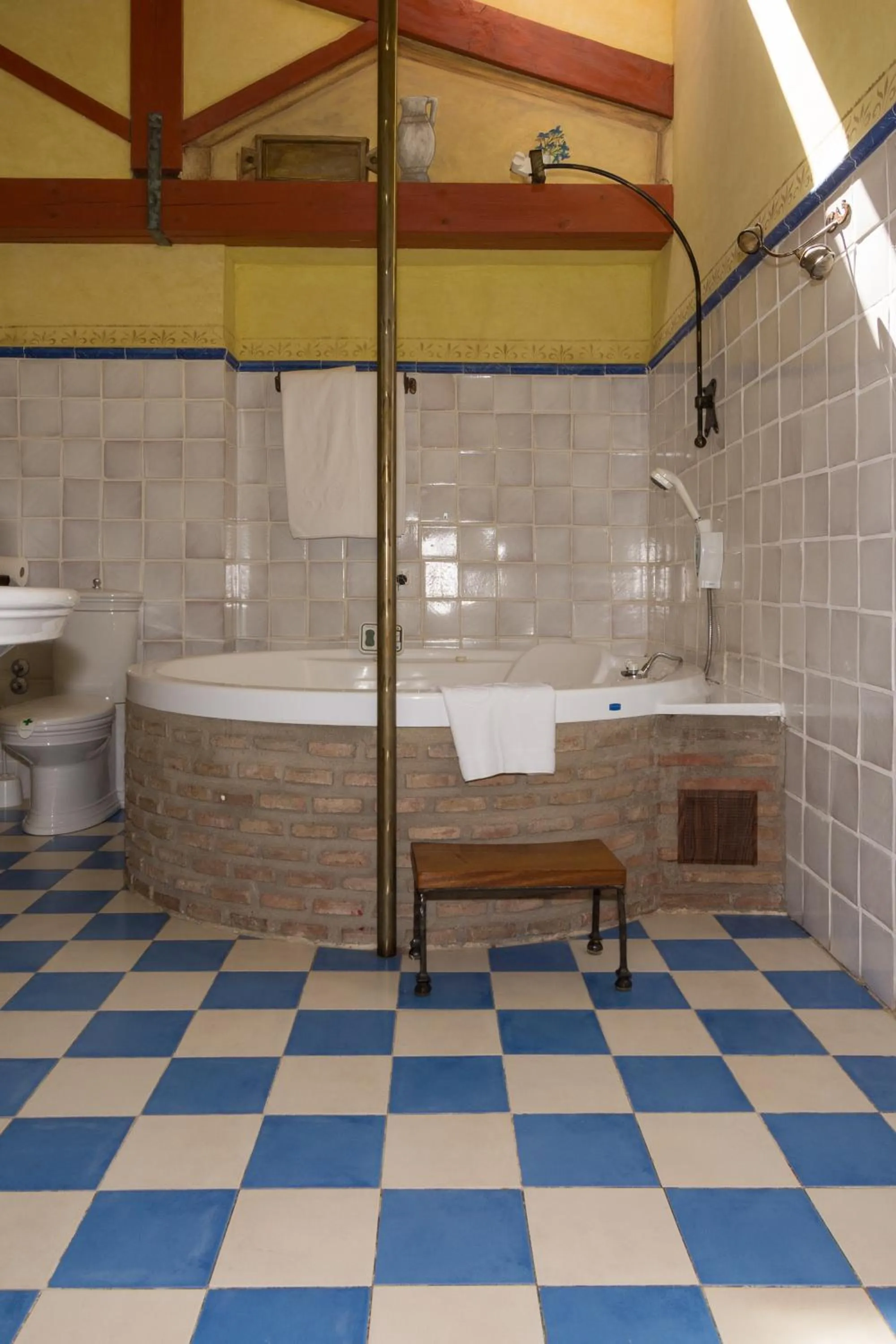 Bathroom in Hospedería Señorío de Casalarreina