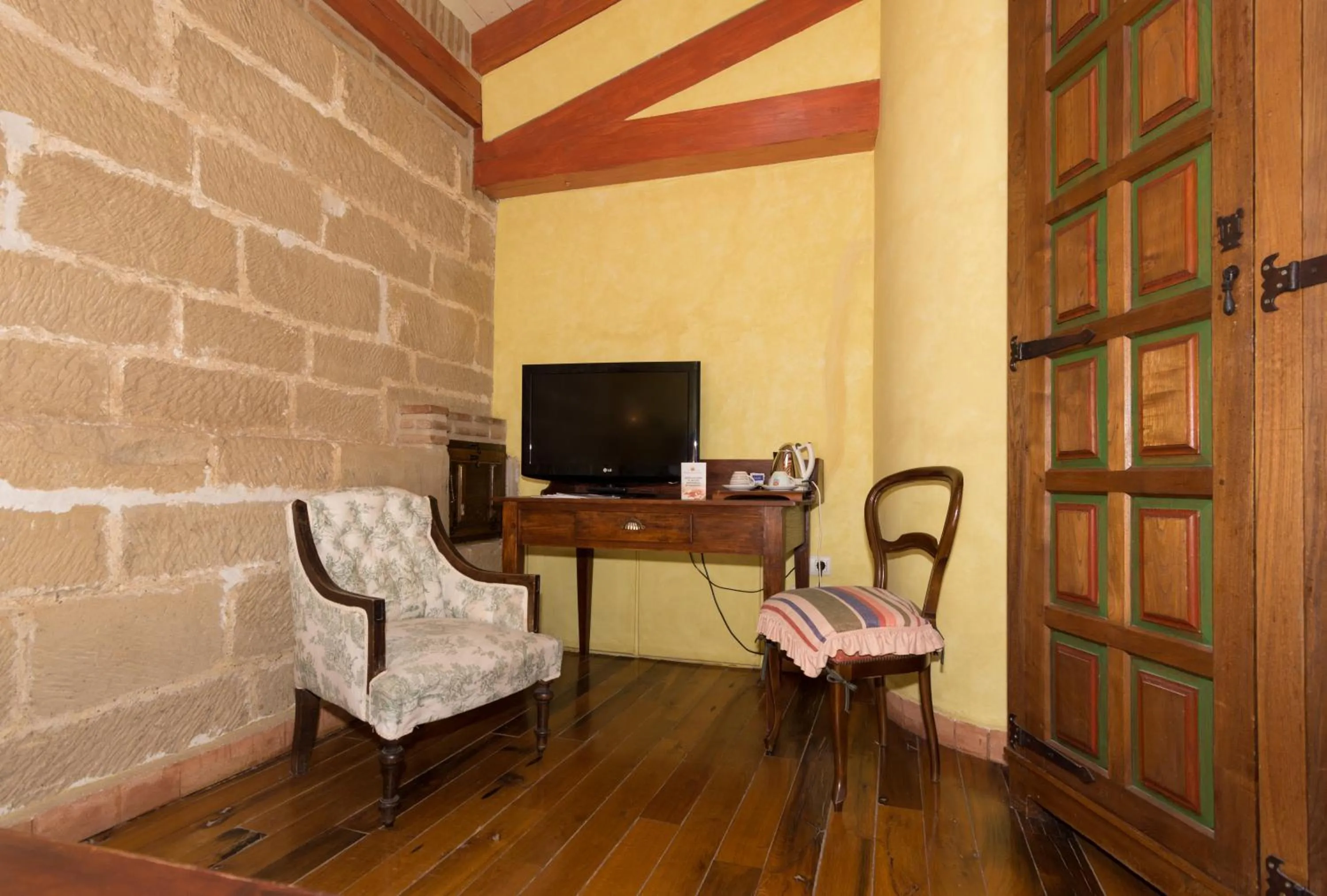 Decorative detail in Hospedería Señorío de Casalarreina