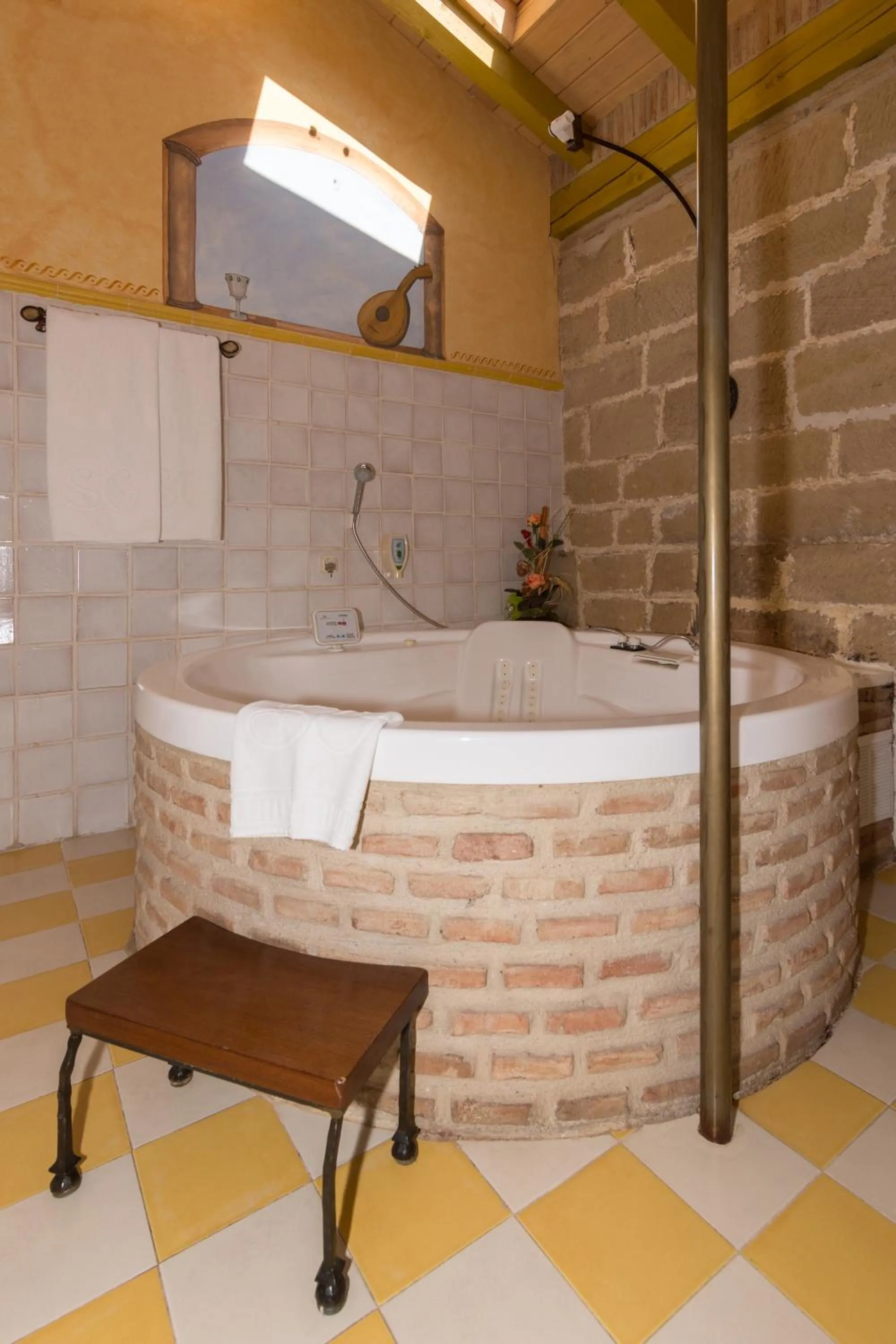 Bathroom in Hospedería Señorío de Casalarreina