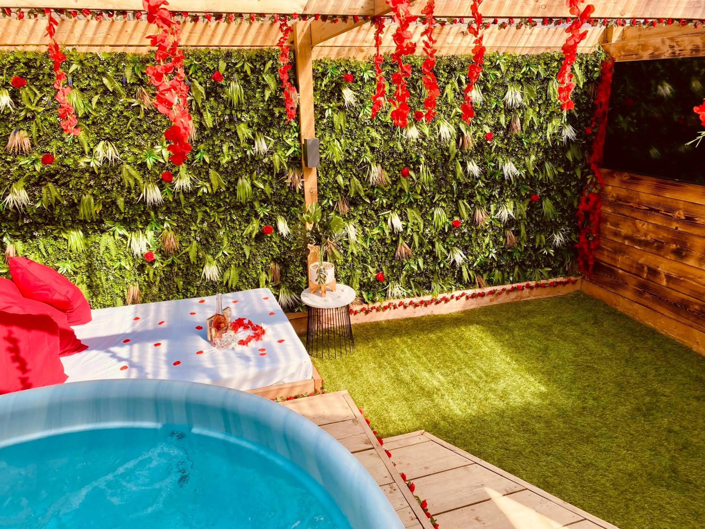 Woodlakes Park By Liv Retreats