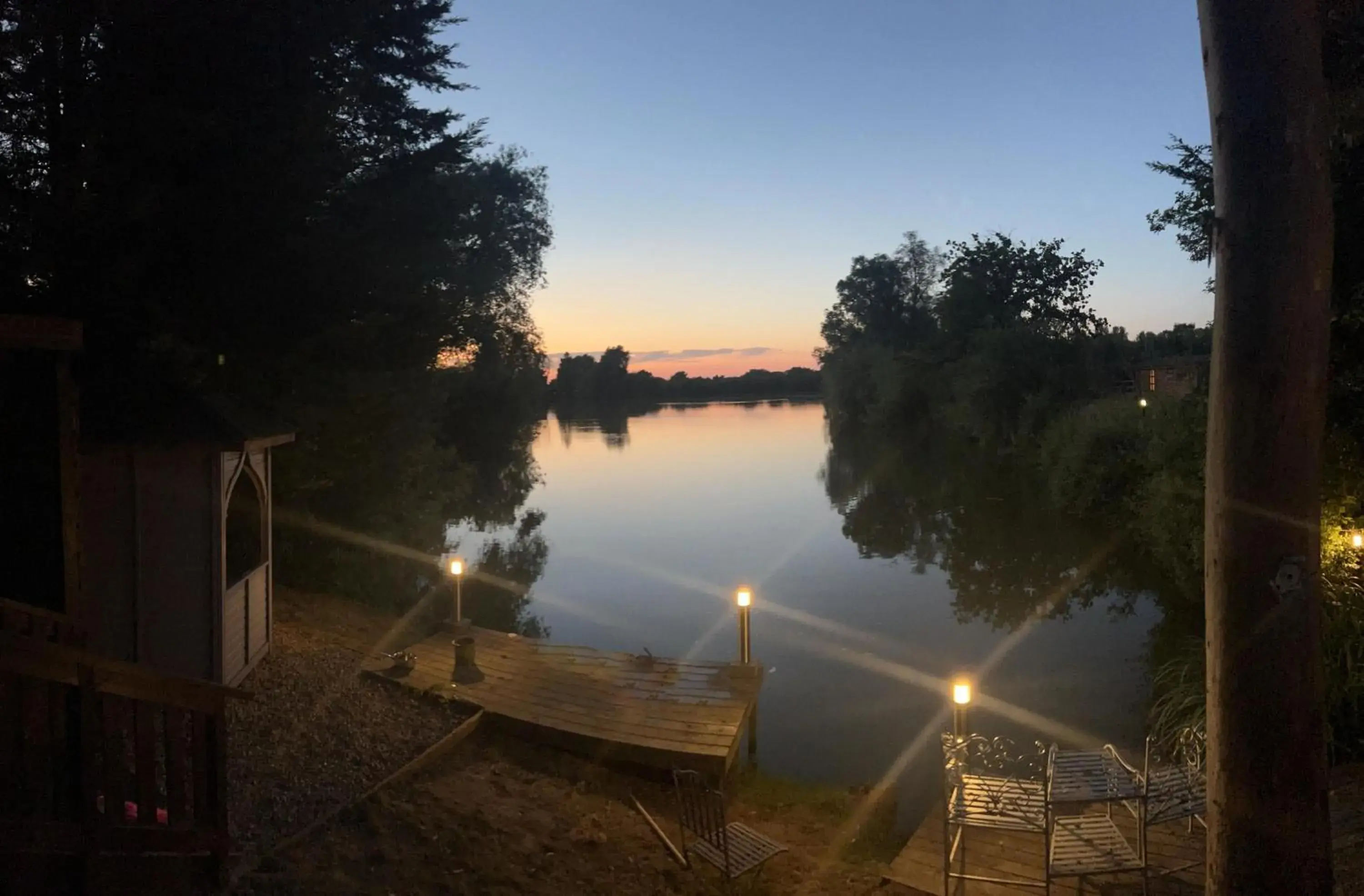 Executive Lake Side in Woodlakes Park By Liv Retreats Executive Lake Side in Woodlakes Park By Liv Retreats