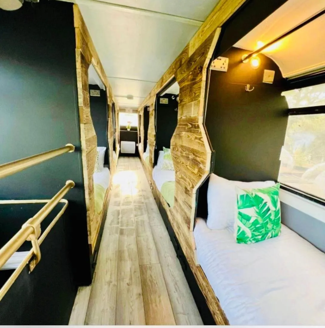 Bed in Woodlakes Park By Liv Retreats