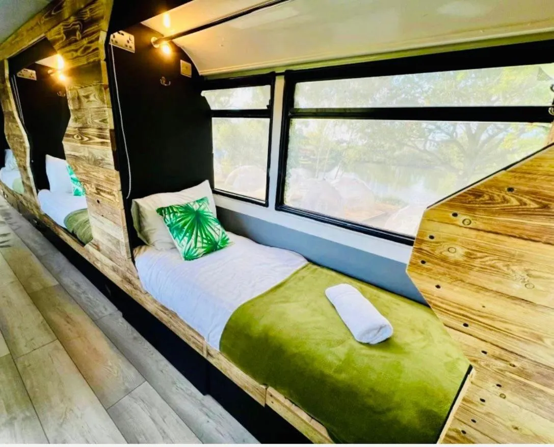 Woodlakes Park By Liv Retreats