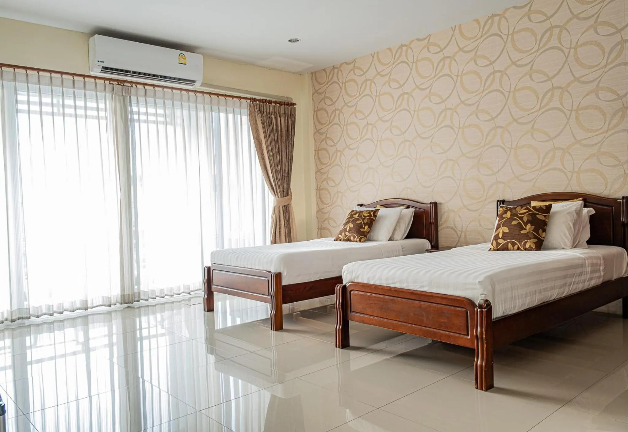 Bed in Alisa Krabi Hotel-SHA Plus