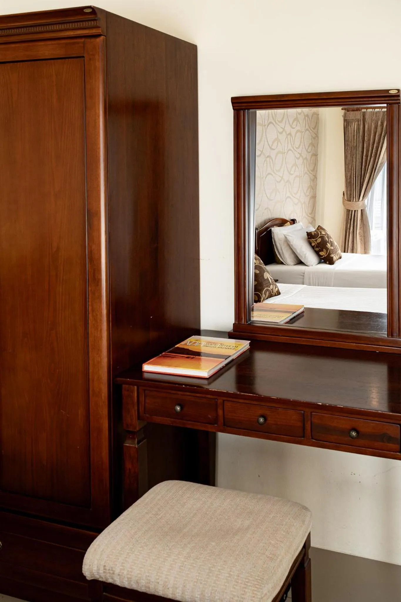 Bed in Alisa Krabi Hotel-SHA Plus