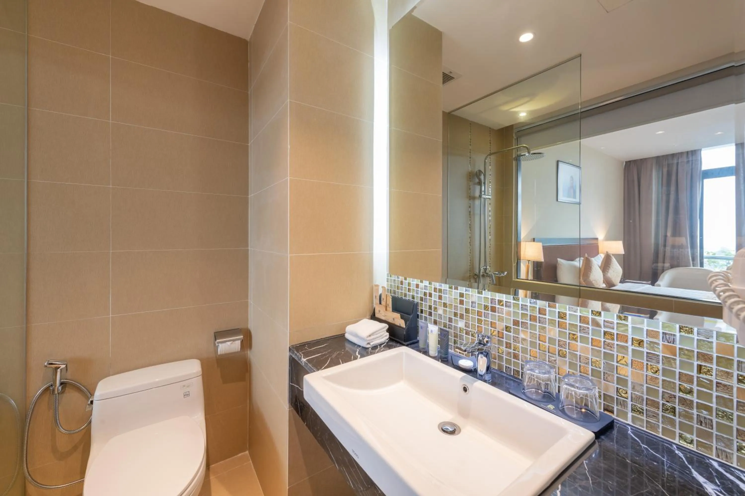 Bathroom in Red River View Hotel