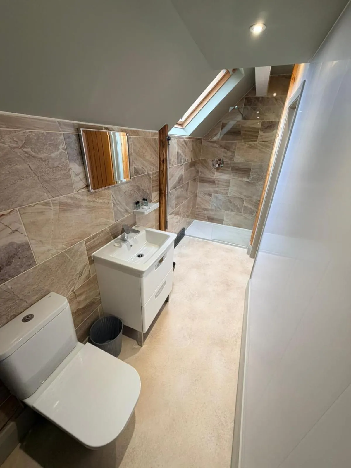 Bathroom in Bryn Goleu Bed & Breakfast