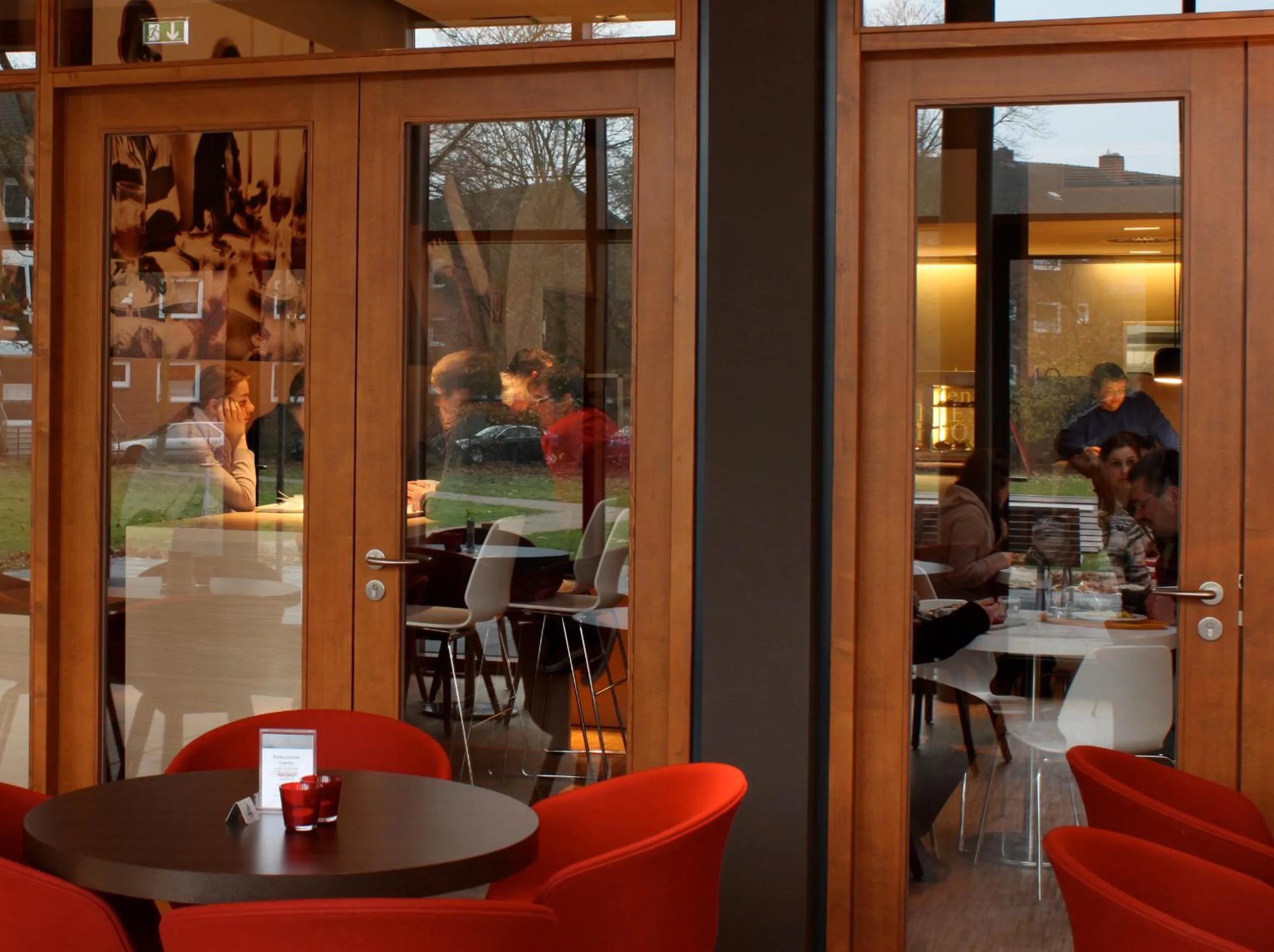 Lounge or bar in DRK-Tagungshotel-Dunant