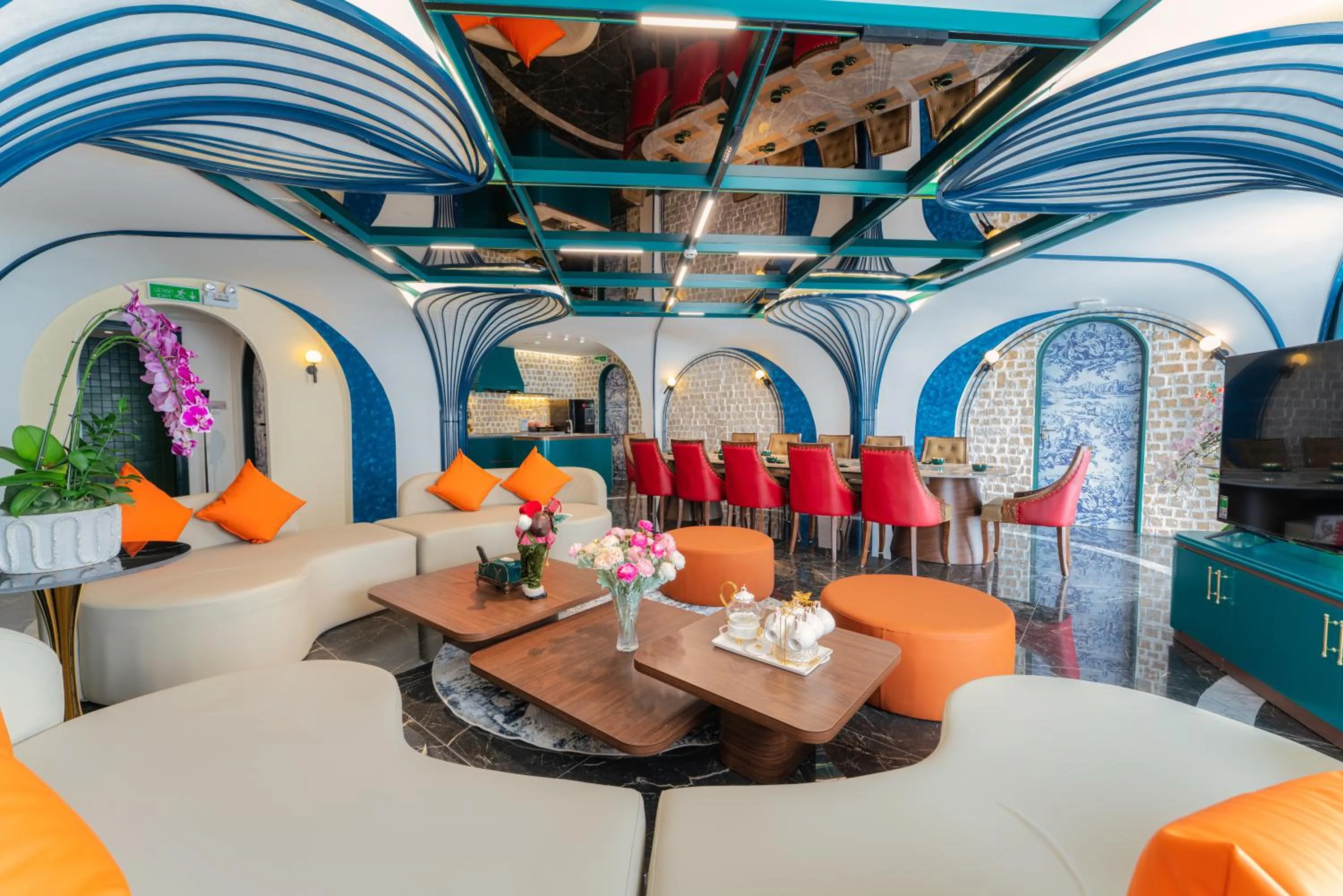 TV and multimedia in Nha Trang Prince Hotel