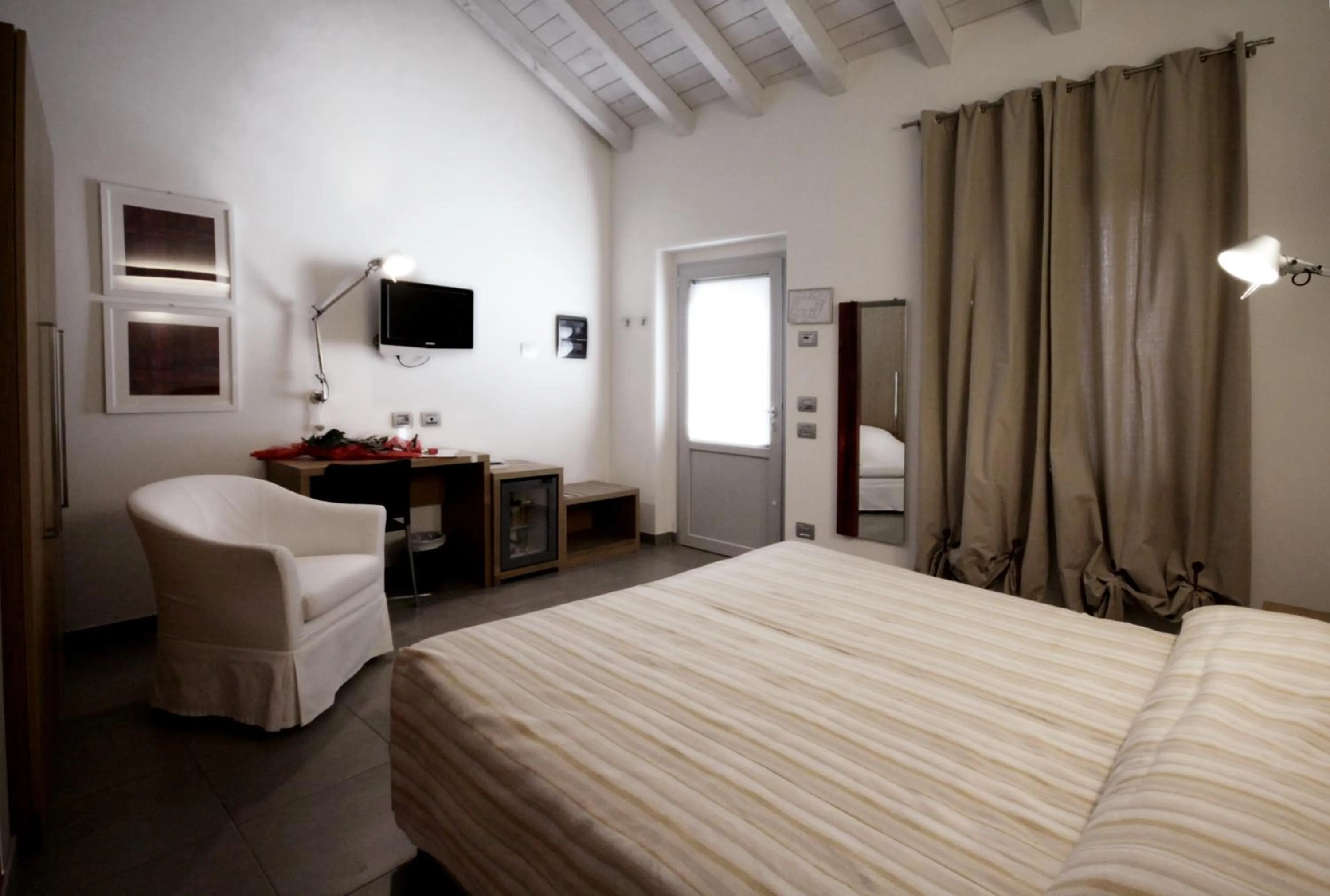 Bed in San Rocco Hotel