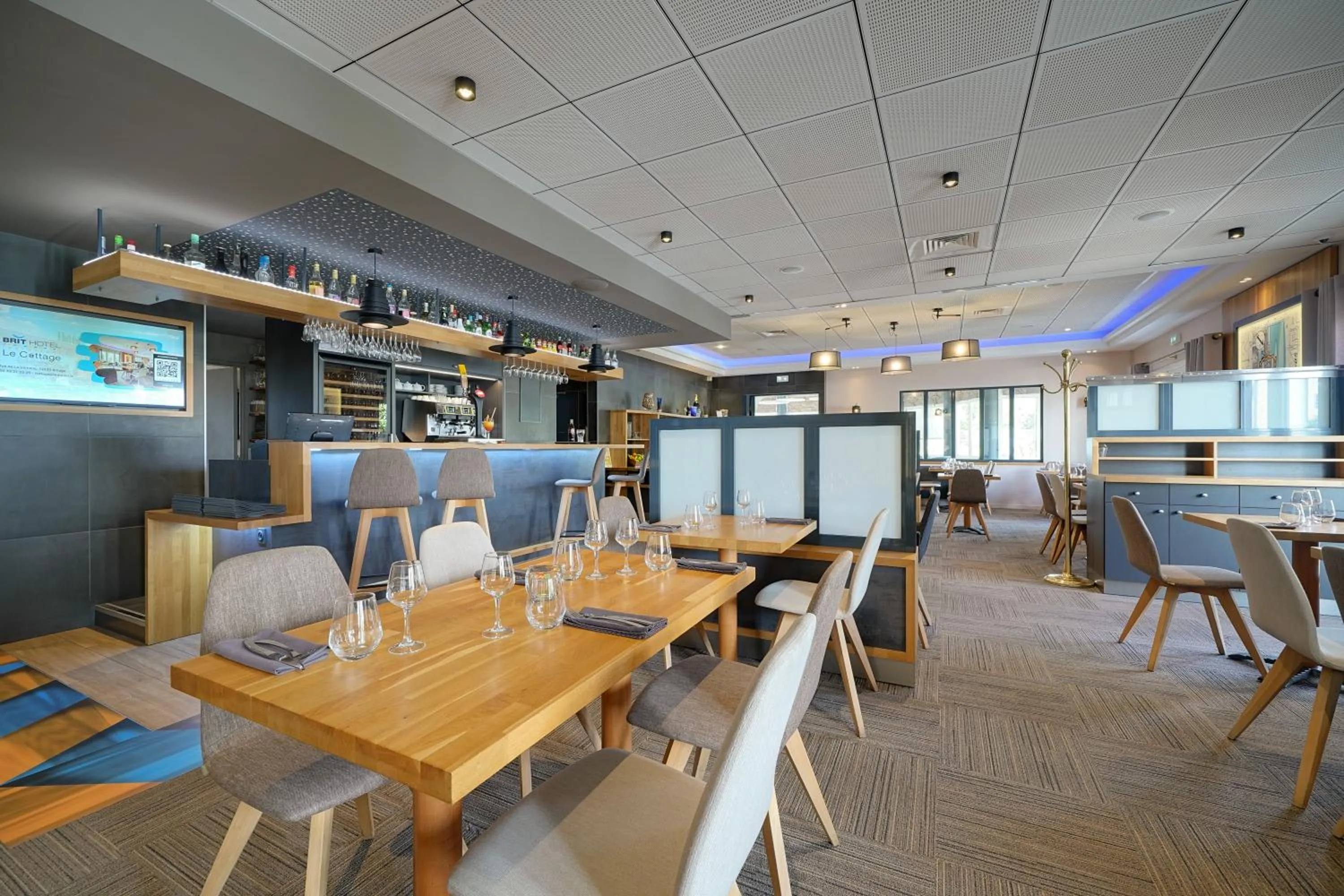 Restaurant/places to eat in Brit Hotel Le Cottage Le Mans Sud