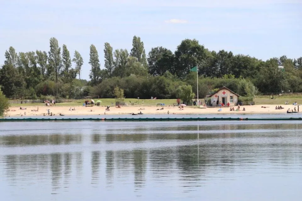 Nearby landmark in Brit Hotel Le Cottage Le Mans Sud