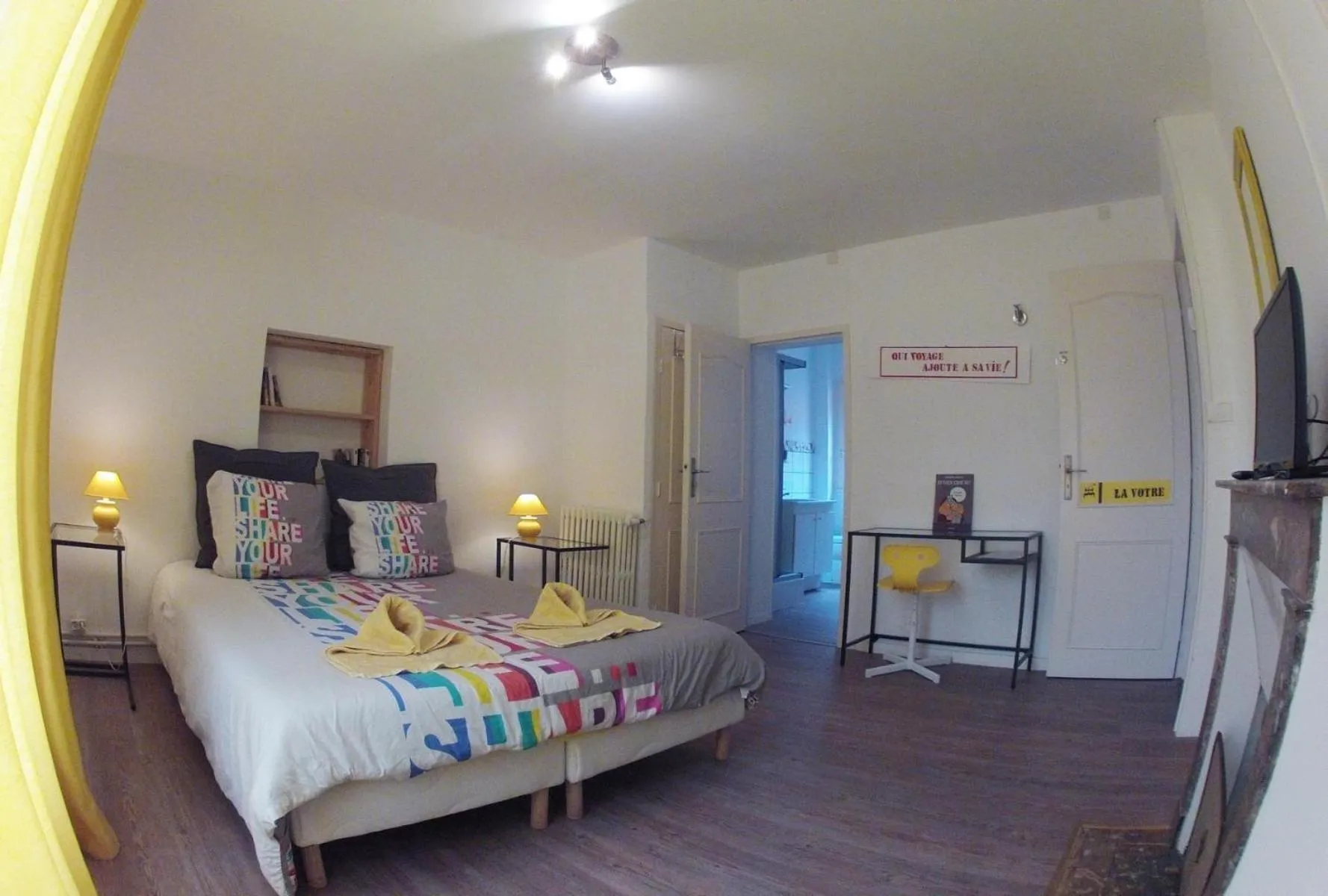 Bed in Alex Guest House