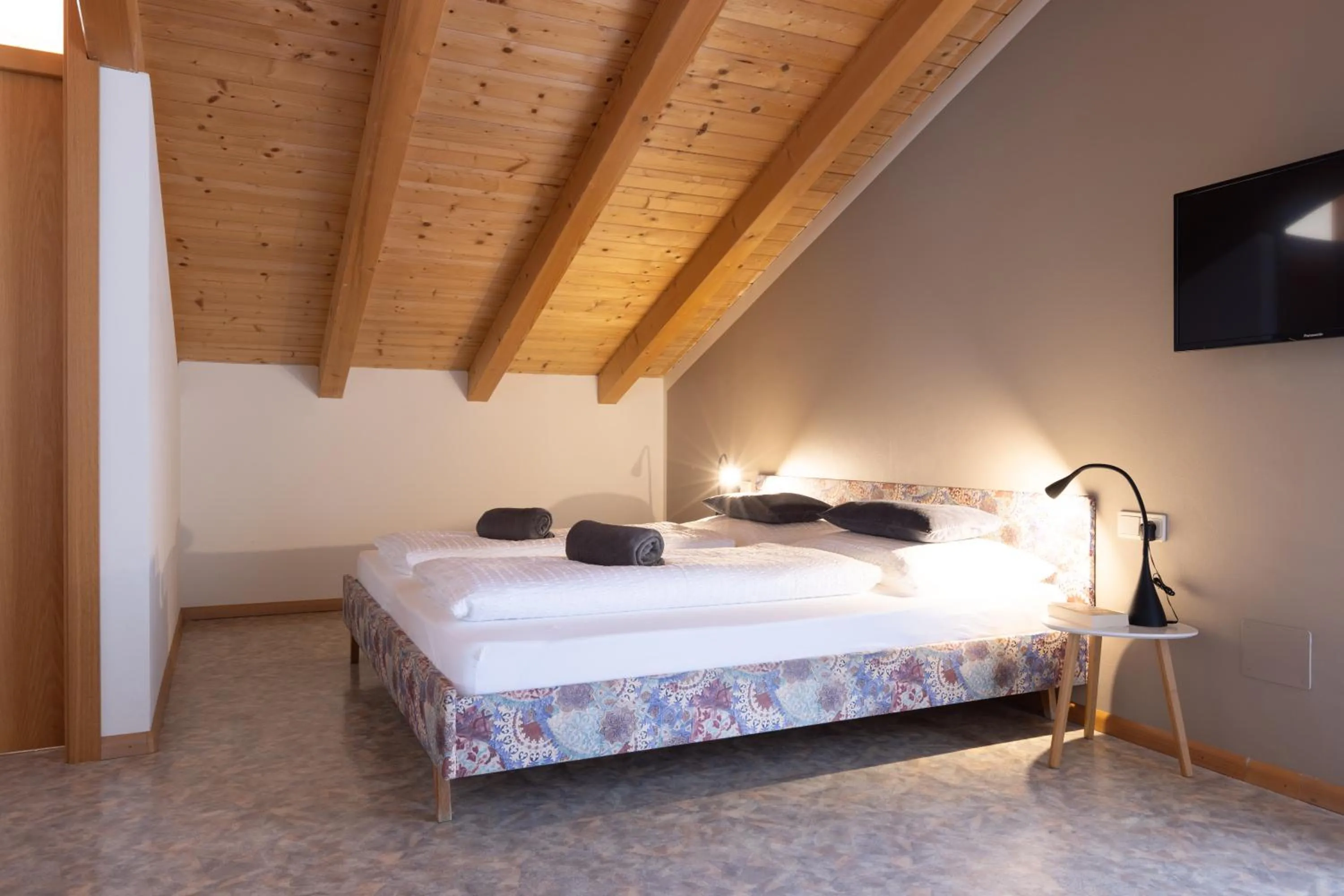 Photo of the whole room, Bed in Residence Margreth