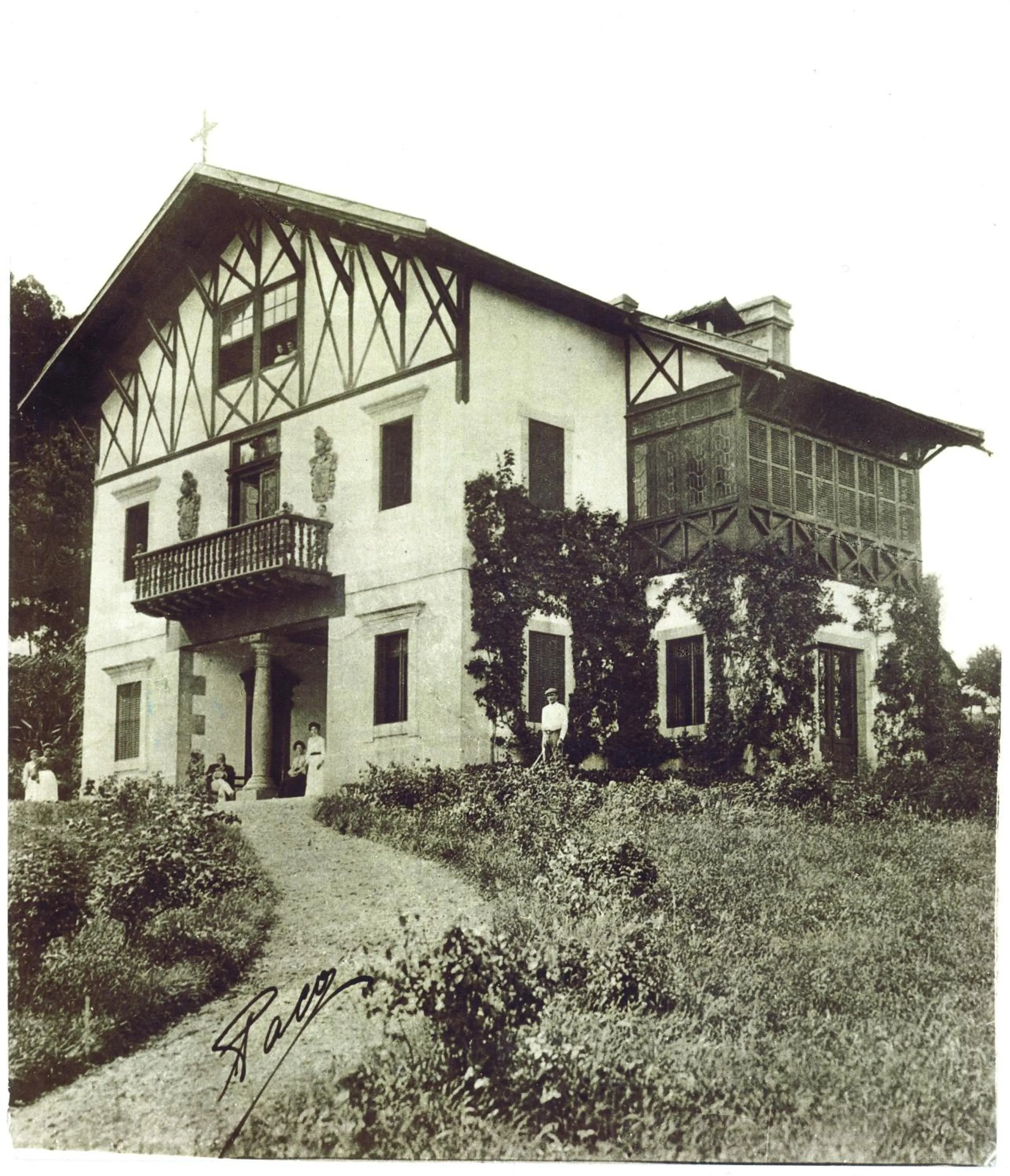 Property building in Hotel Villa Itsaso