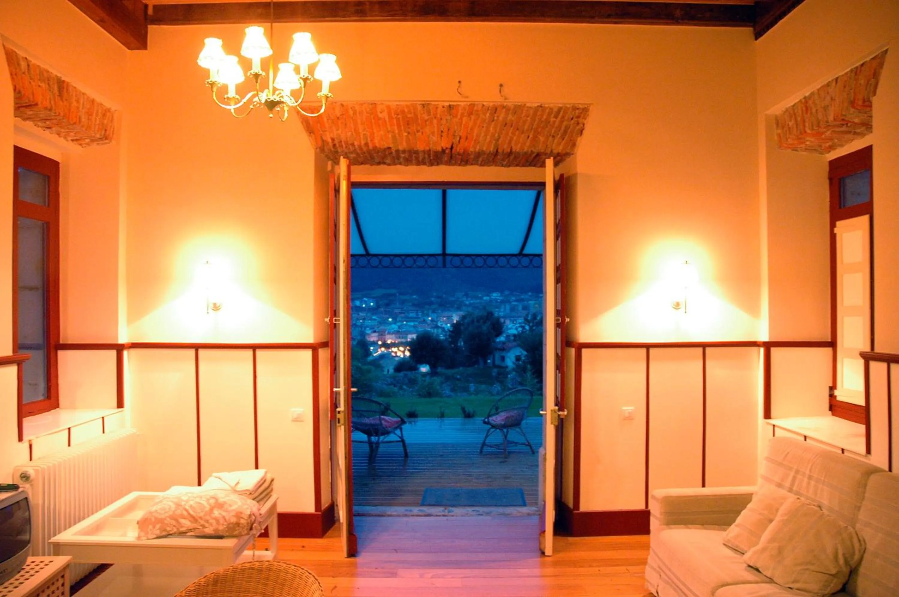 Night, Bed in Hotel Villa Itsaso