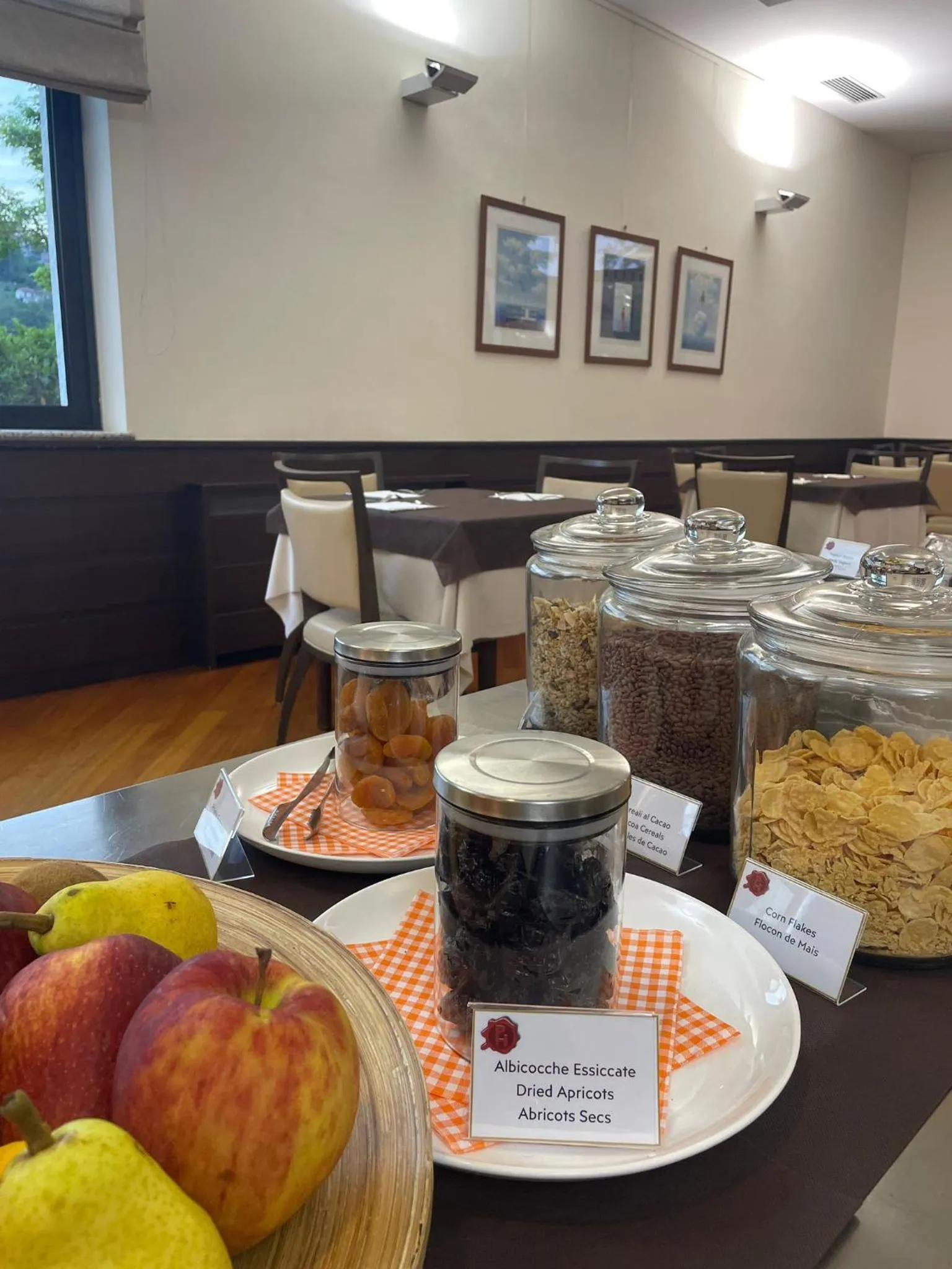 Buffet breakfast in Park Hotel