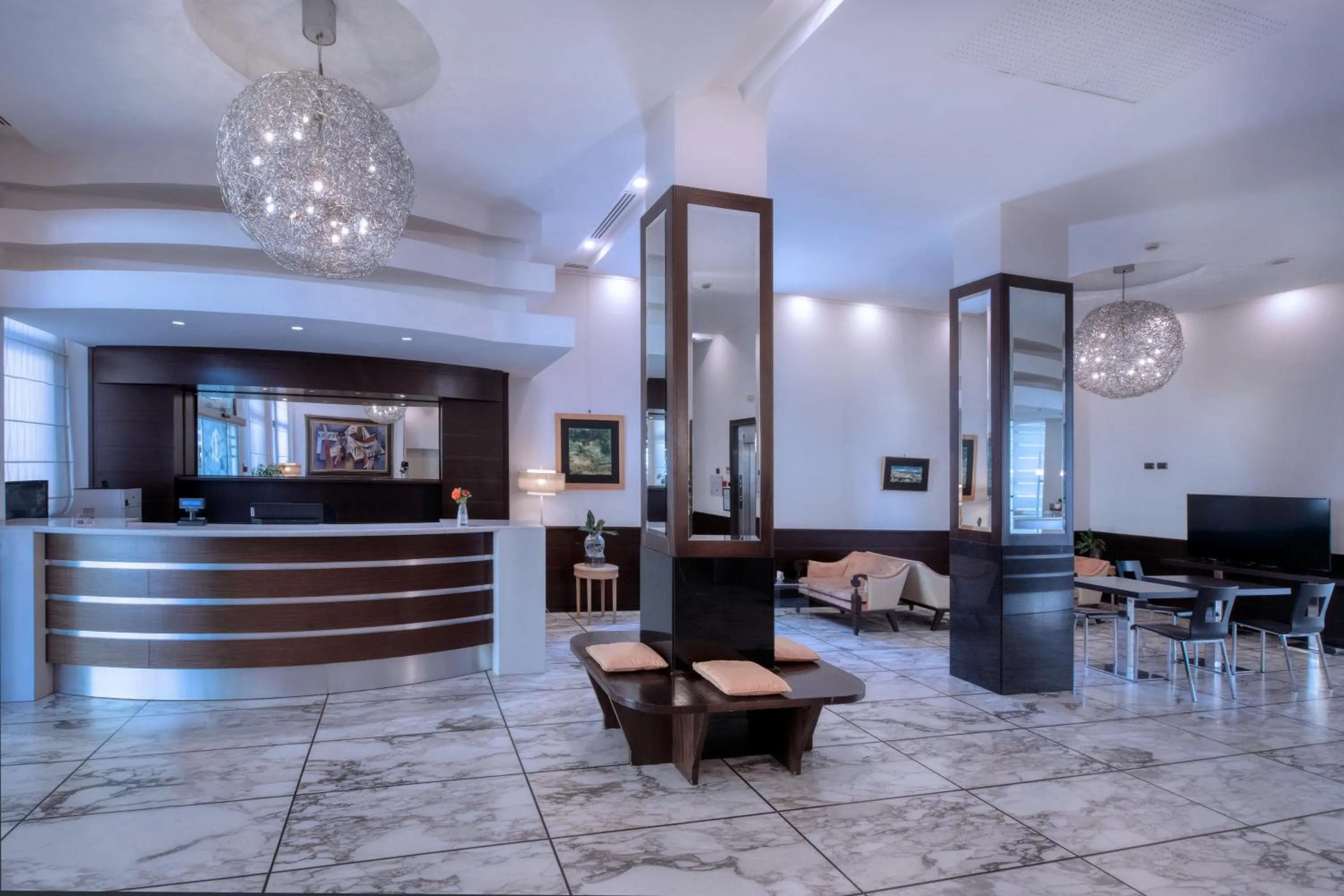 Lobby or reception in Park Hotel