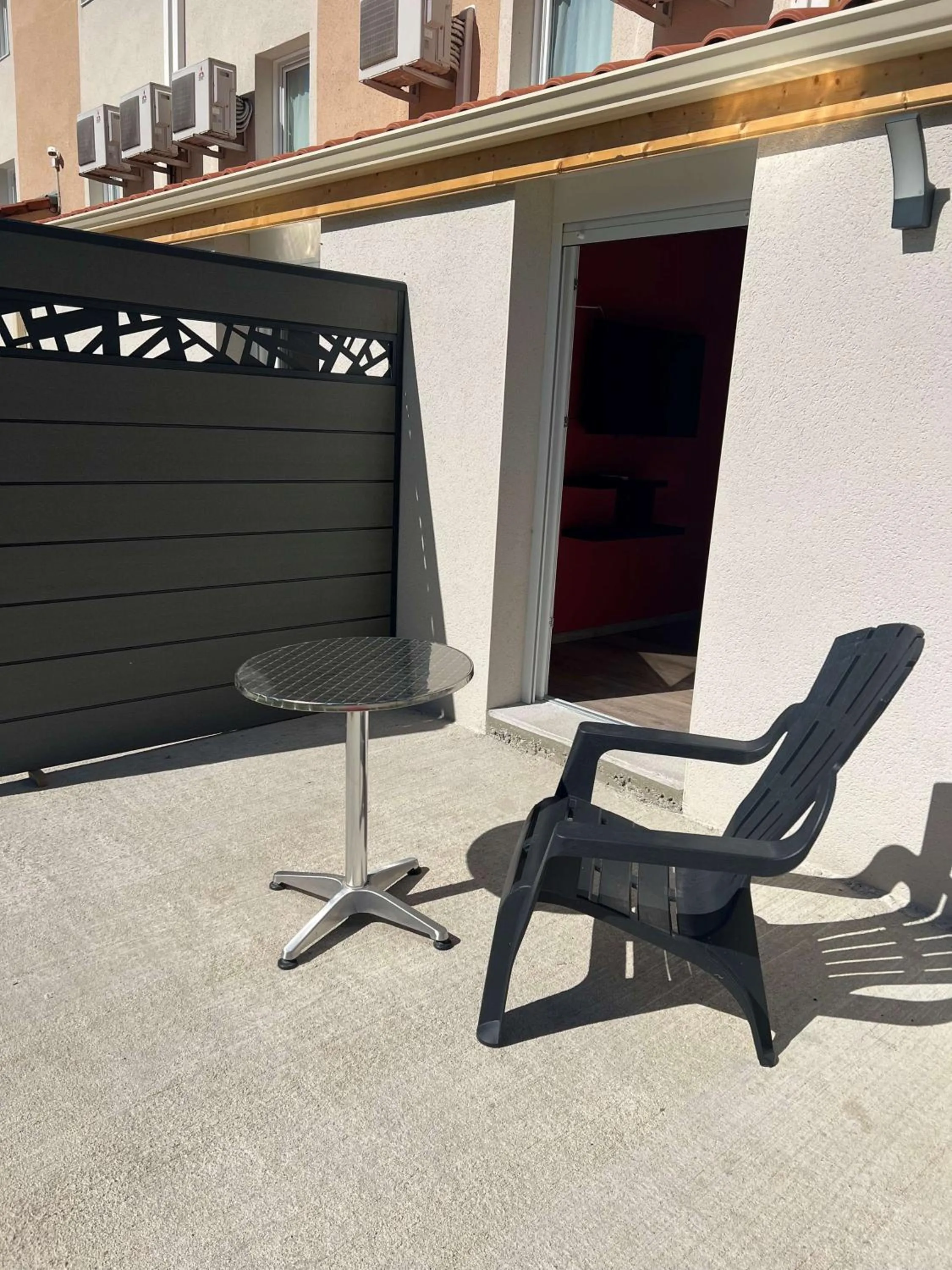 Patio in Brit Hotel Confort Foix