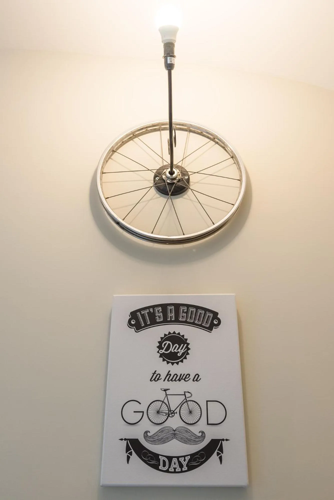 Decorative detail in Bed&BikeRome ROOMS