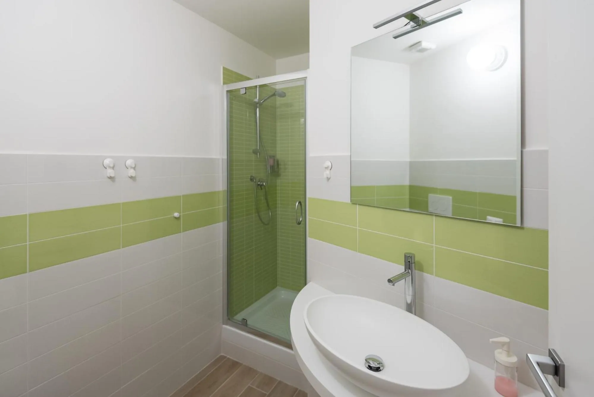 Bathroom in Bed&BikeRome ROOMS