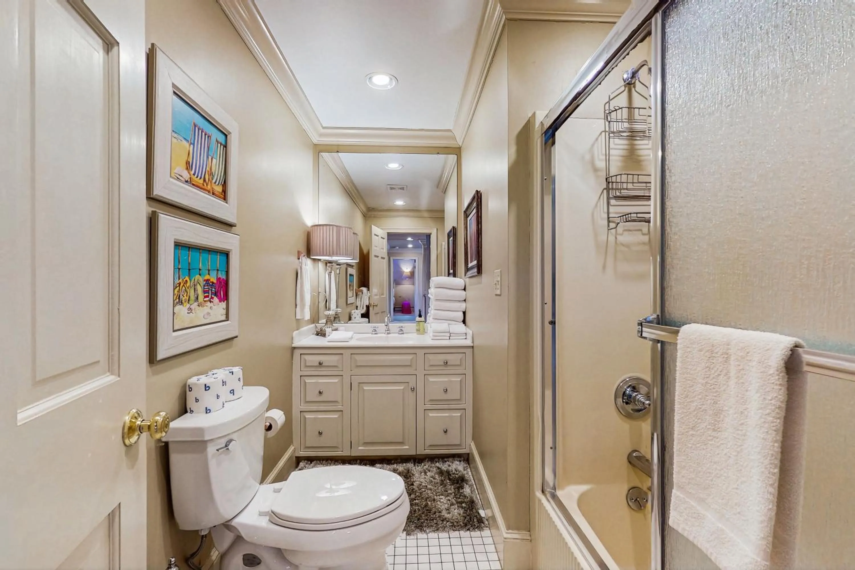 Grandeur On The Green