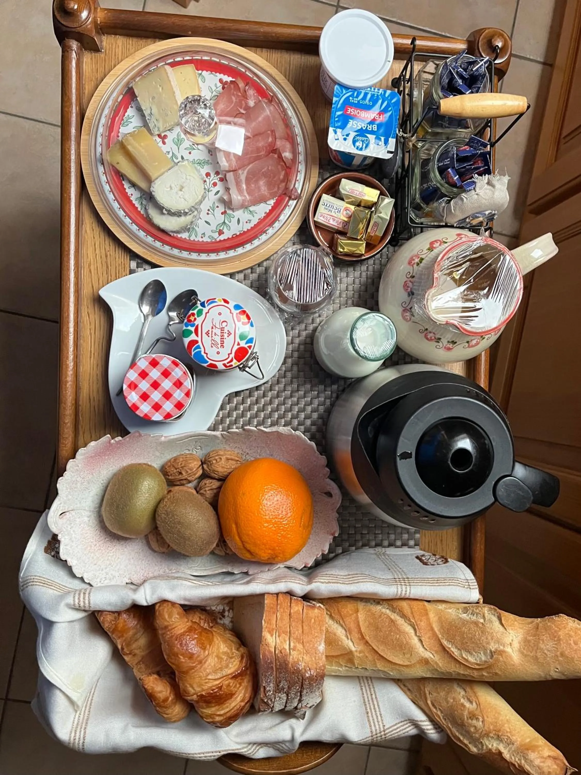 Breakfast in Chambre du Vigneron - Domaine Léon BLEESZ