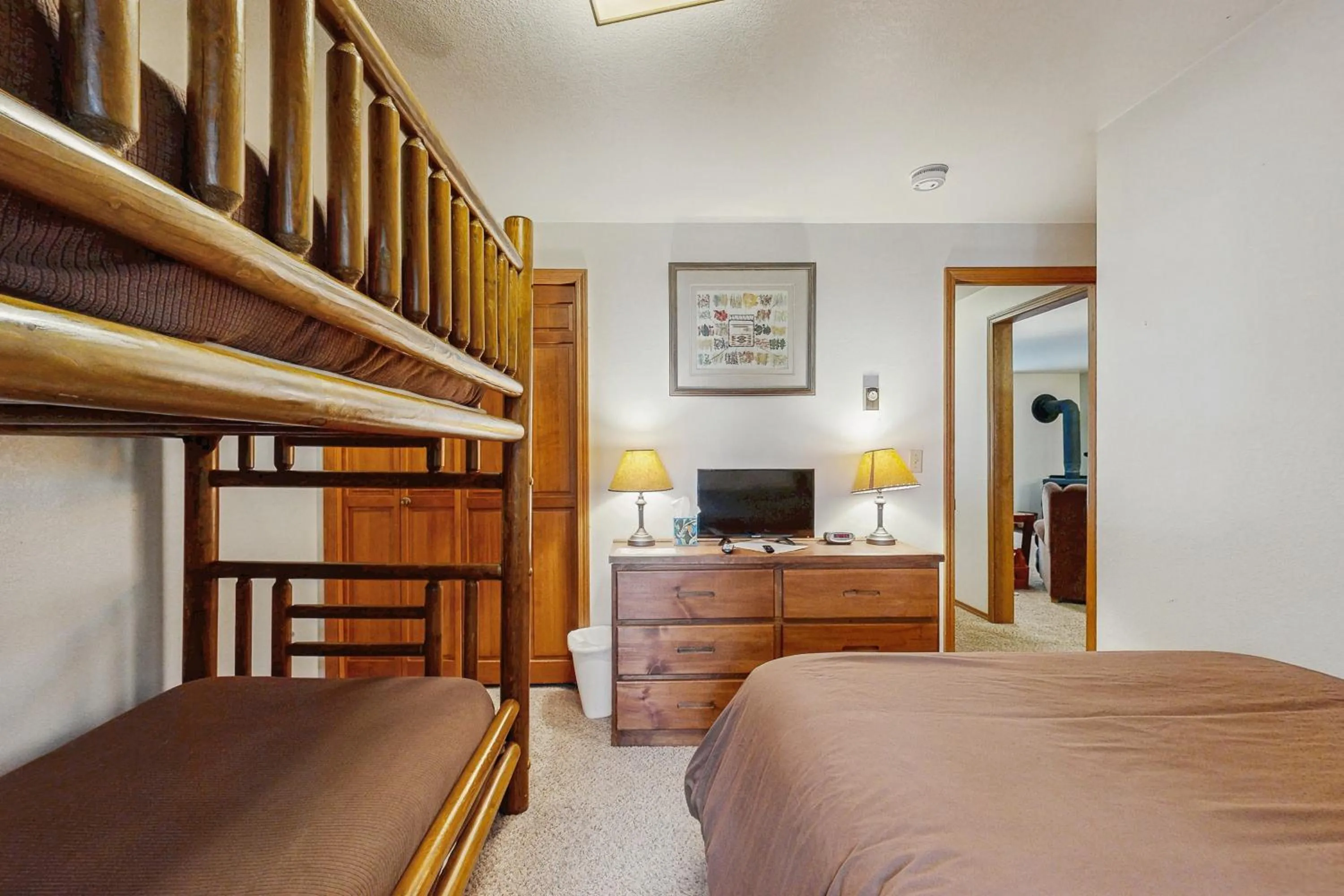 Bed in Aspen Village Golf Course Condo - Fairways 71
