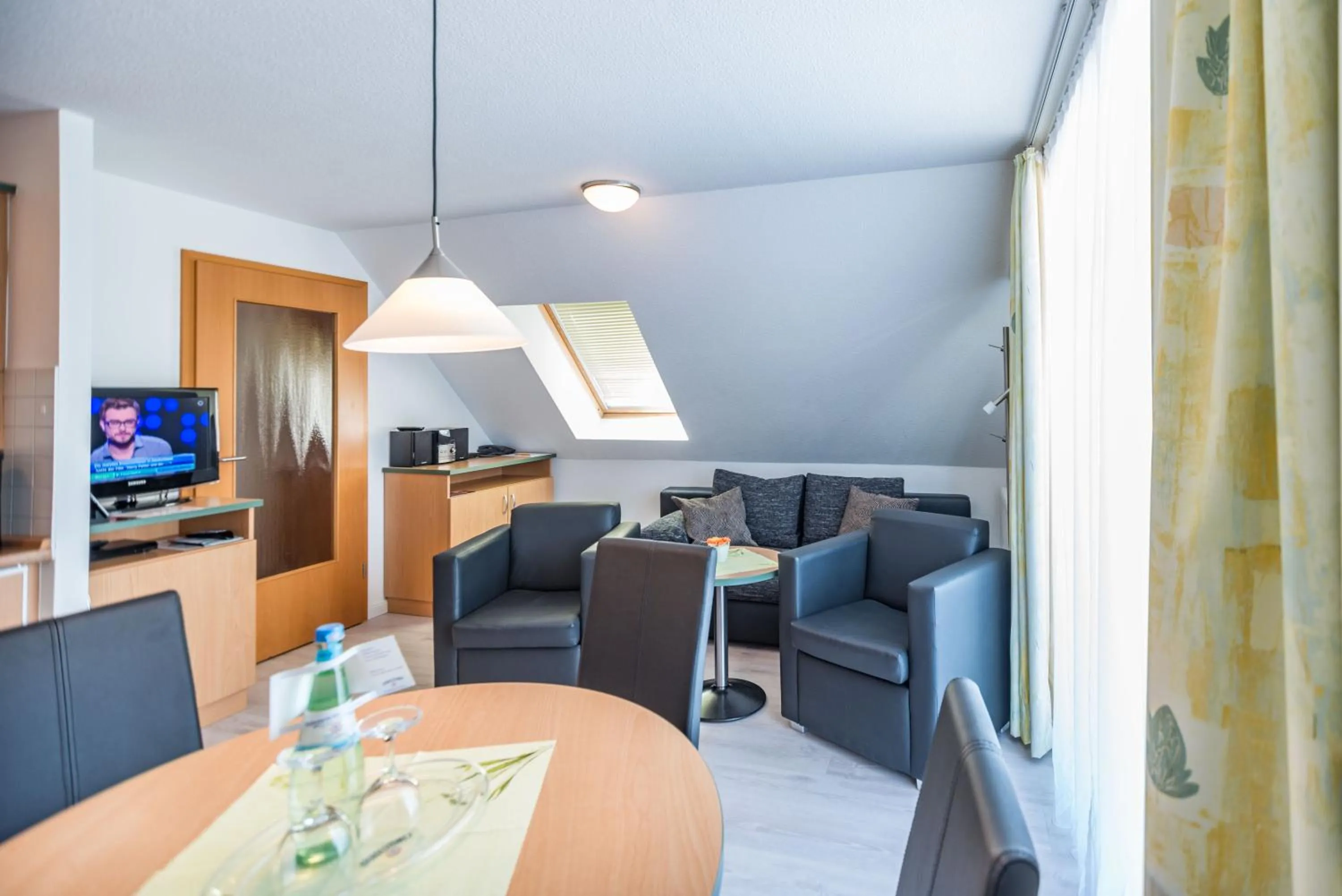 Photo of the whole room in Am Weststrand Apartmenthaus Waldeck