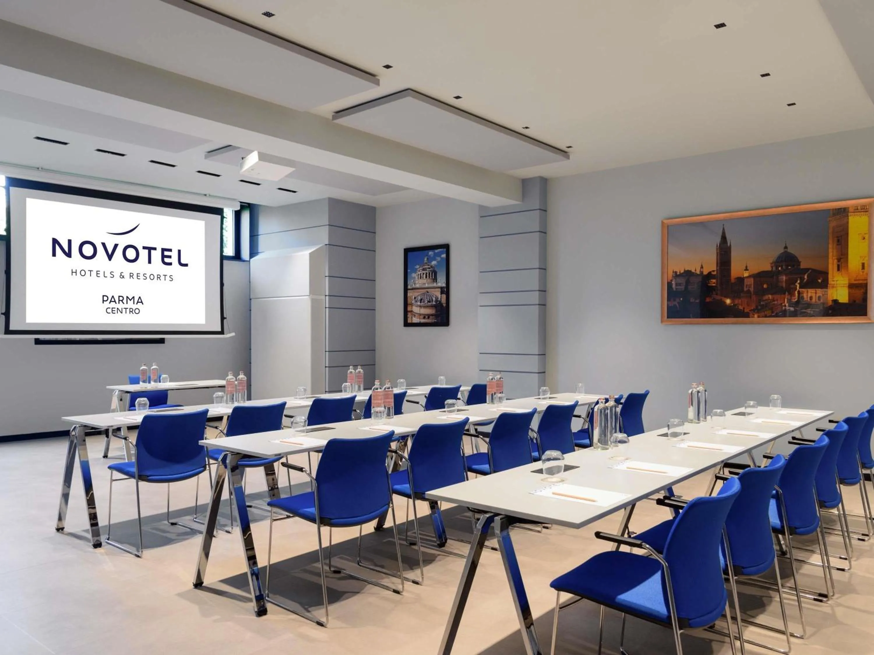 Meeting/conference room in Novotel Parma Centro
