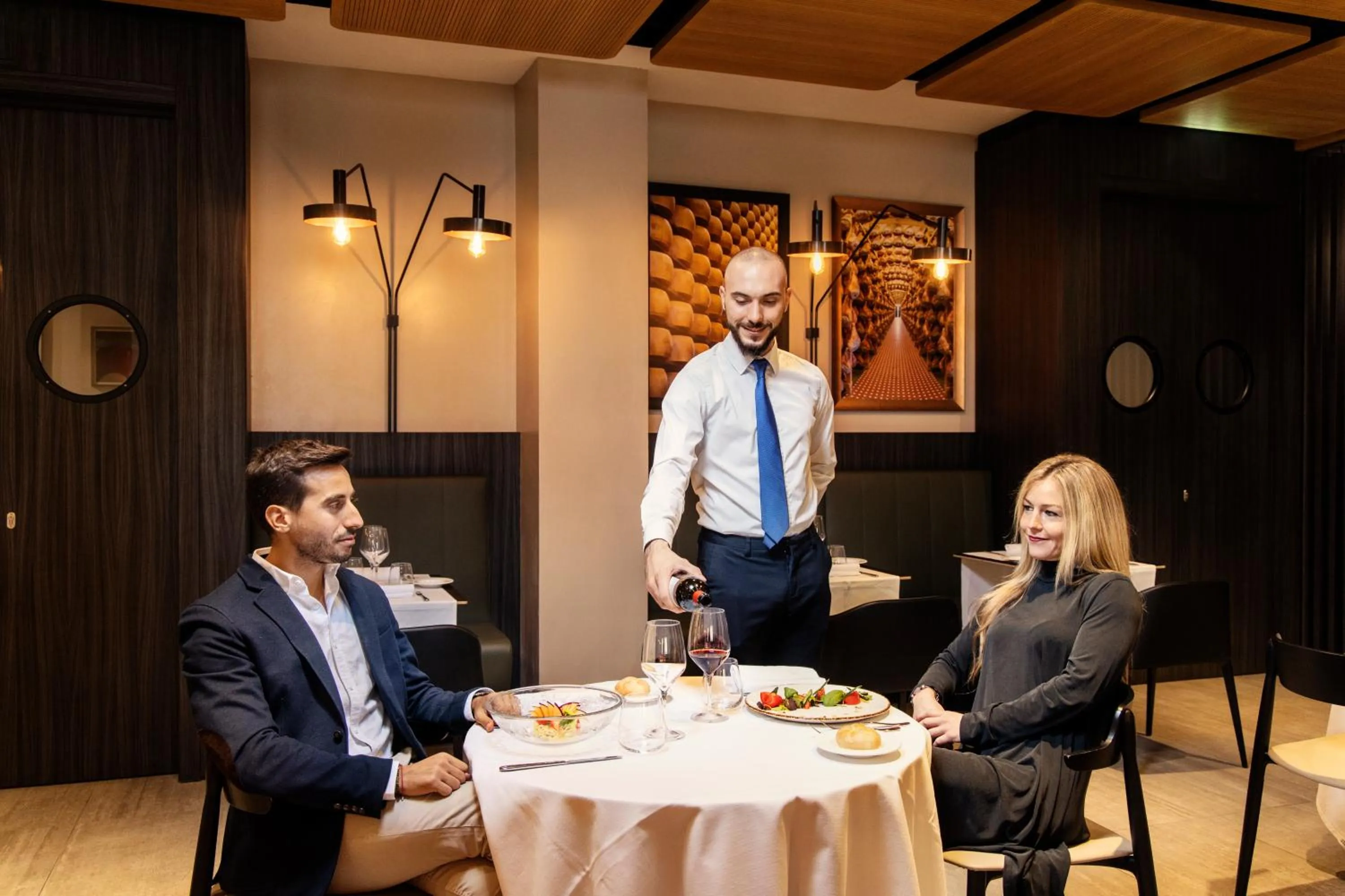 Staff in Novotel Parma Centro