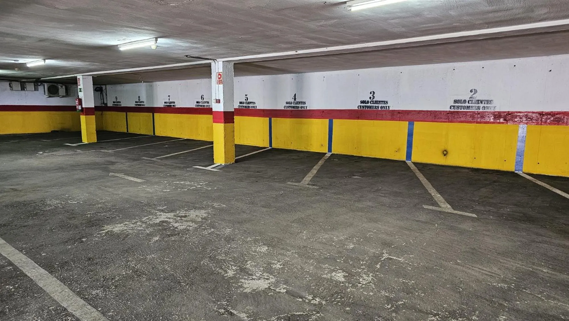 Parking in Hotel Puntazo II