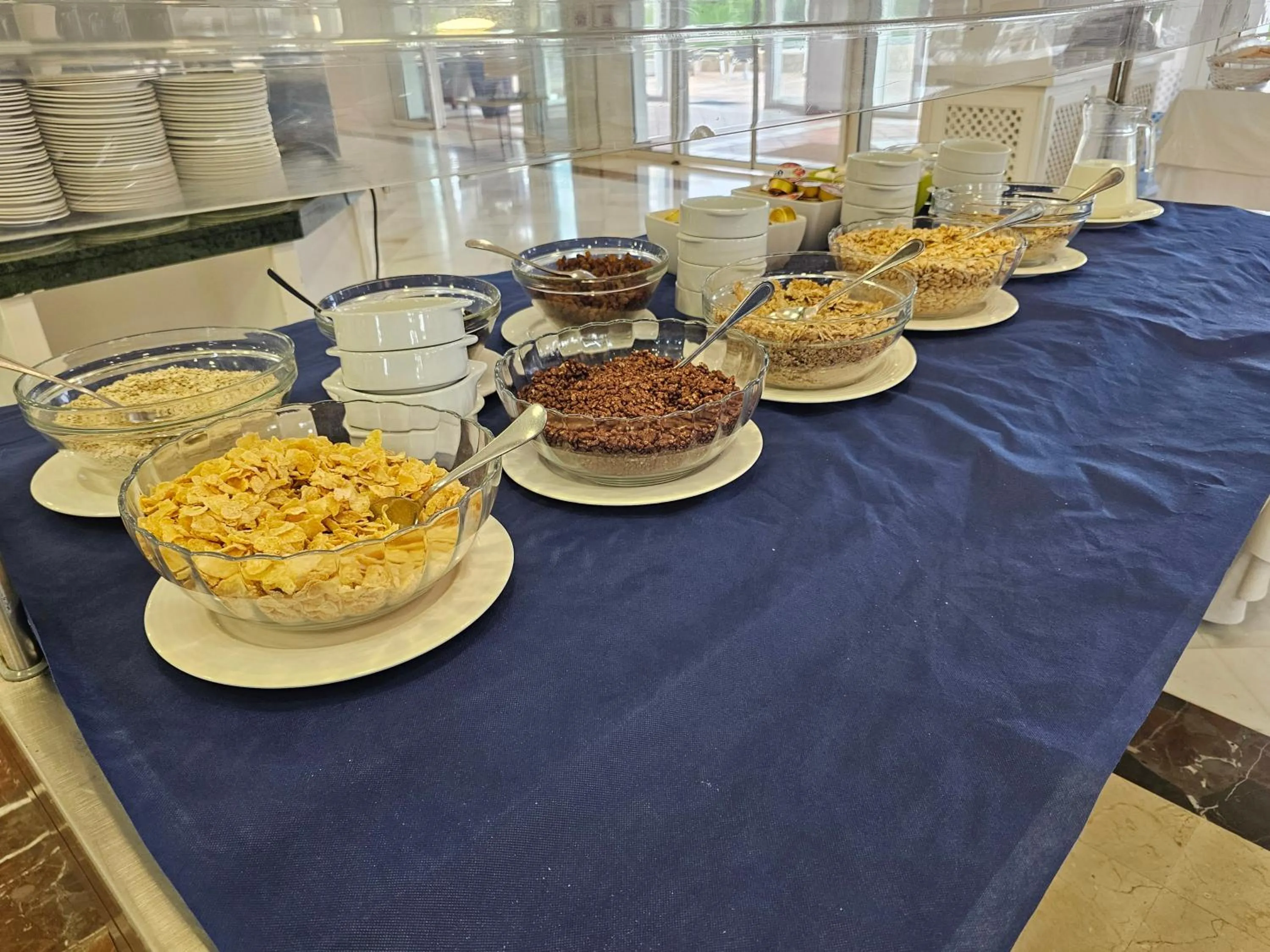 Breakfast in Hotel Puntazo II