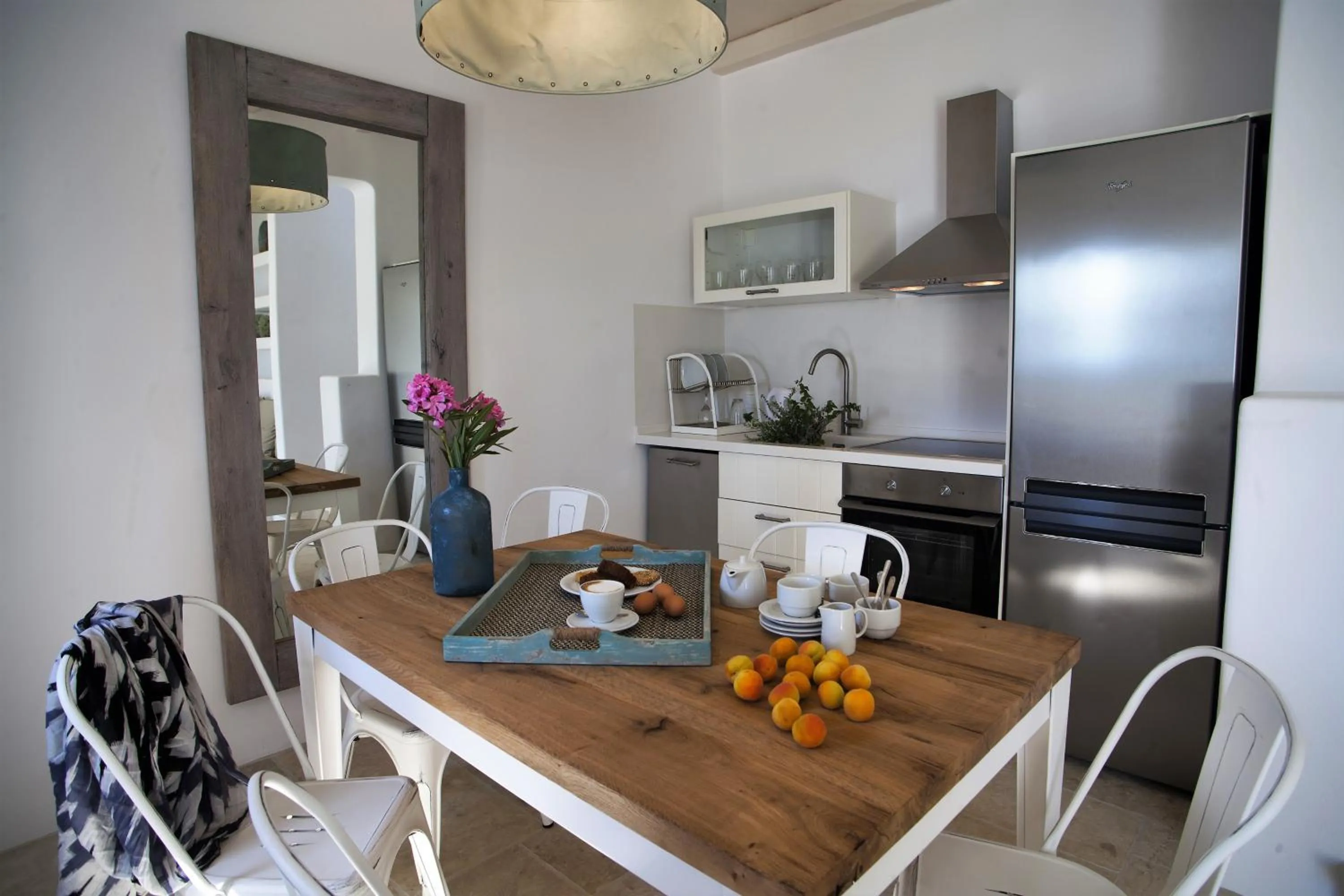 Kitchen or kitchenette in Kalypso Villas